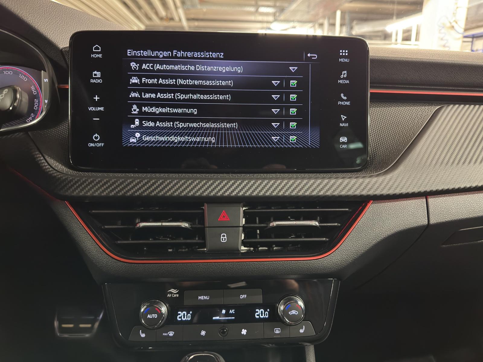 SKODA Kamiq 1.5 TSI Monte Carlo DSG-image-9