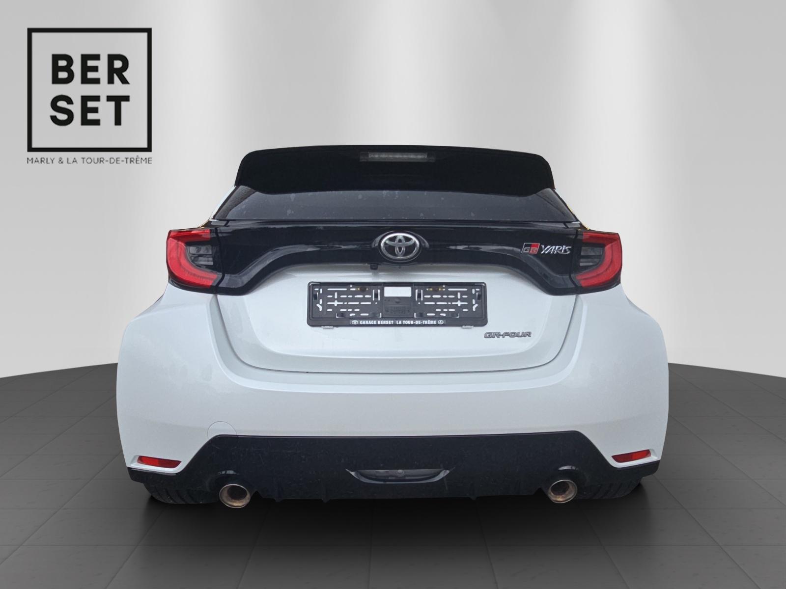 TOYOTA GR Yaris 1.6 Turbo Sport 4x4-showroom-element-3