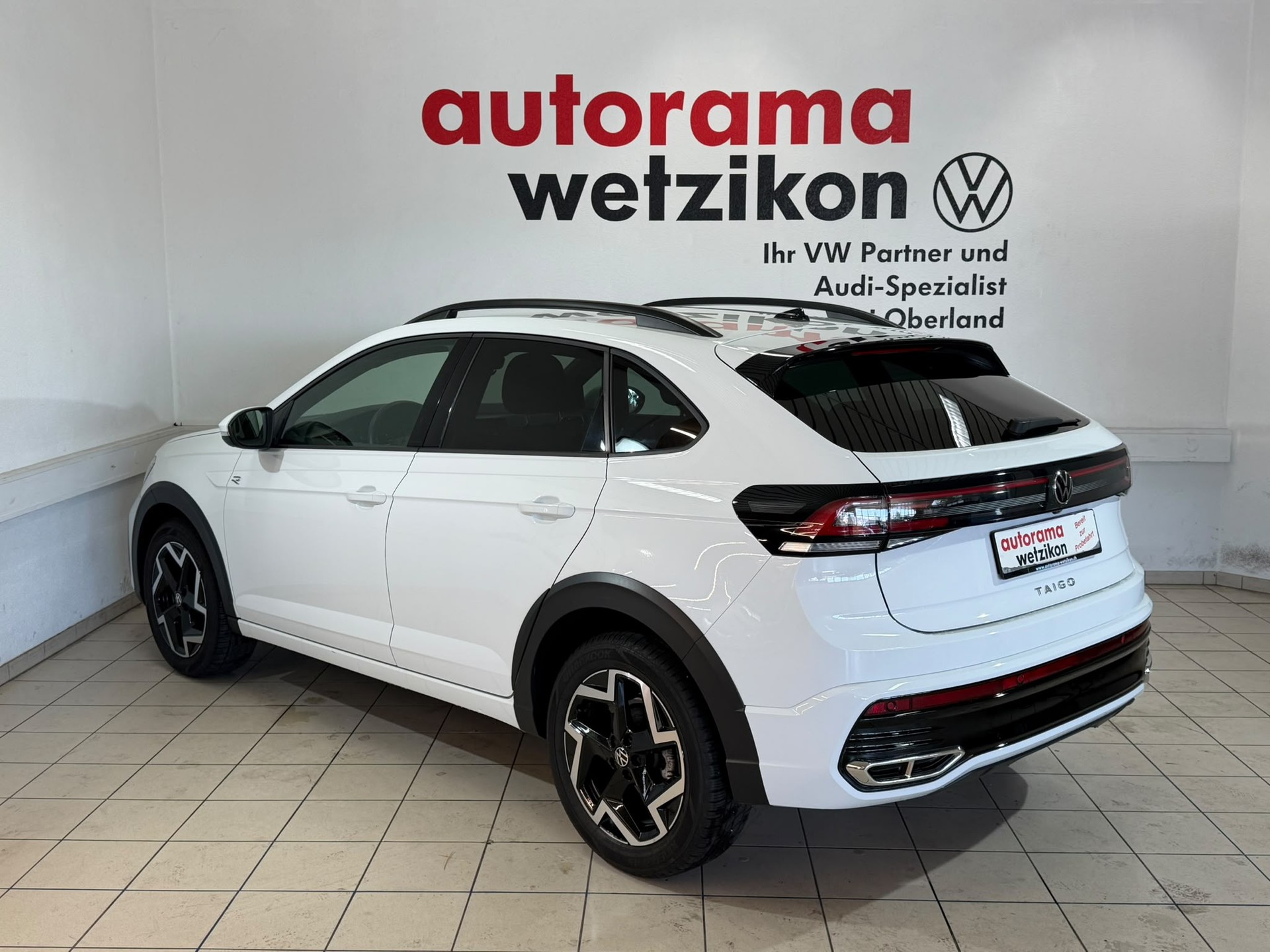VW Taigo 1.5 TSI R-Line DSG-showroom-element-2