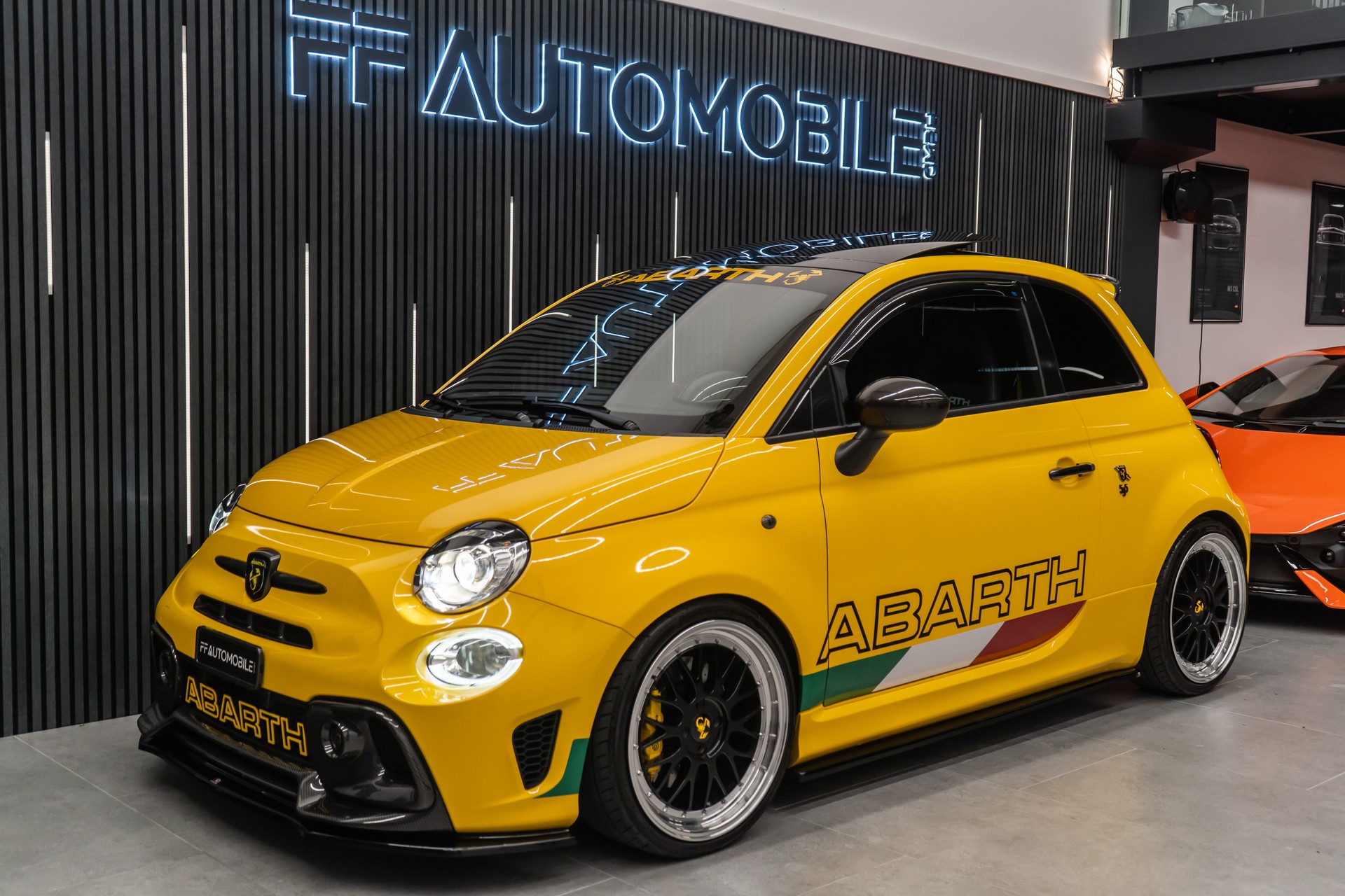 FIAT 595 1.4 16V Turbo Abarth Competizione Dualogic / ITALINIESCHER FLITZER / HAMMER LOOK-showroom-element-2