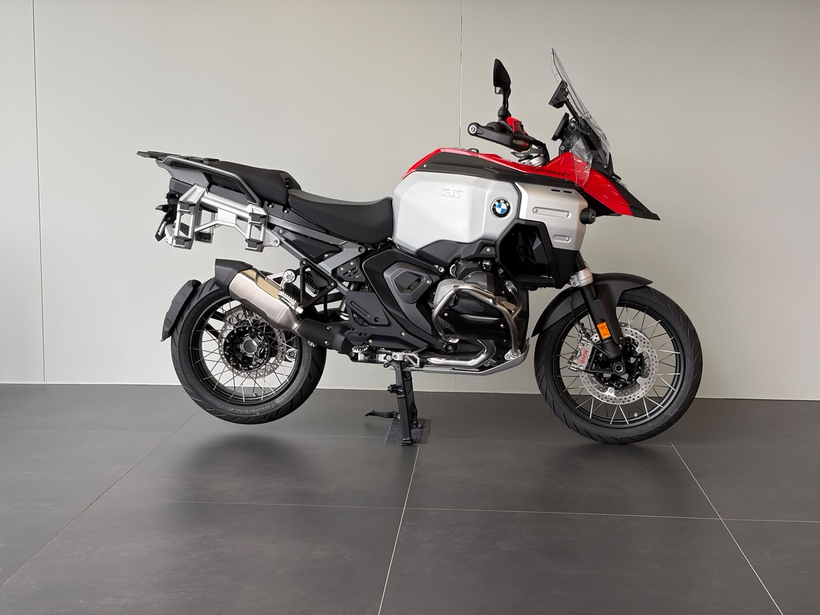 BMW R 1300 GS Adventure - mit 0.9%-Leasing ab 240-/Monat möglich*