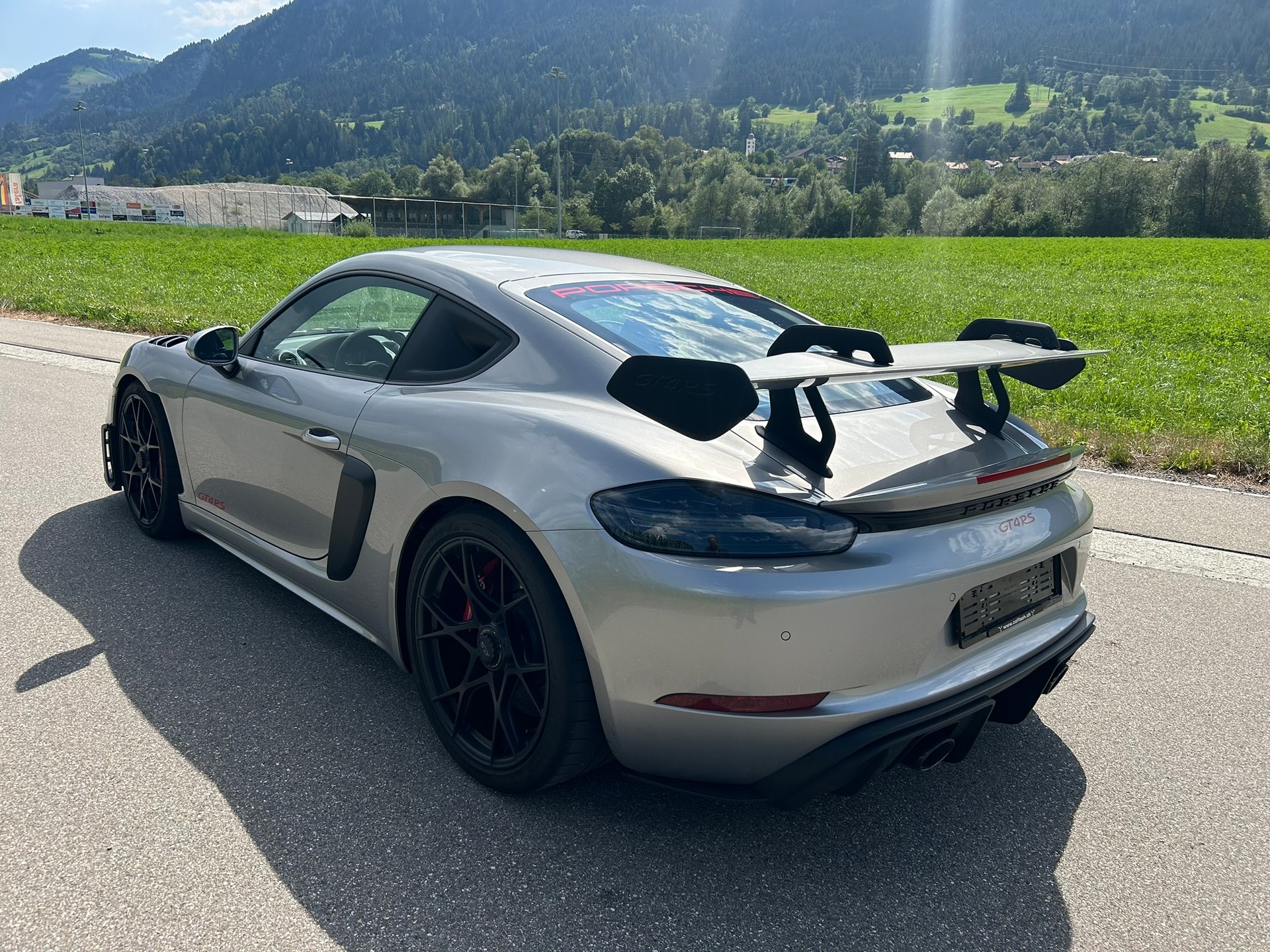 PORSCHE 718 Cayman GT4 RS PDK-image-4