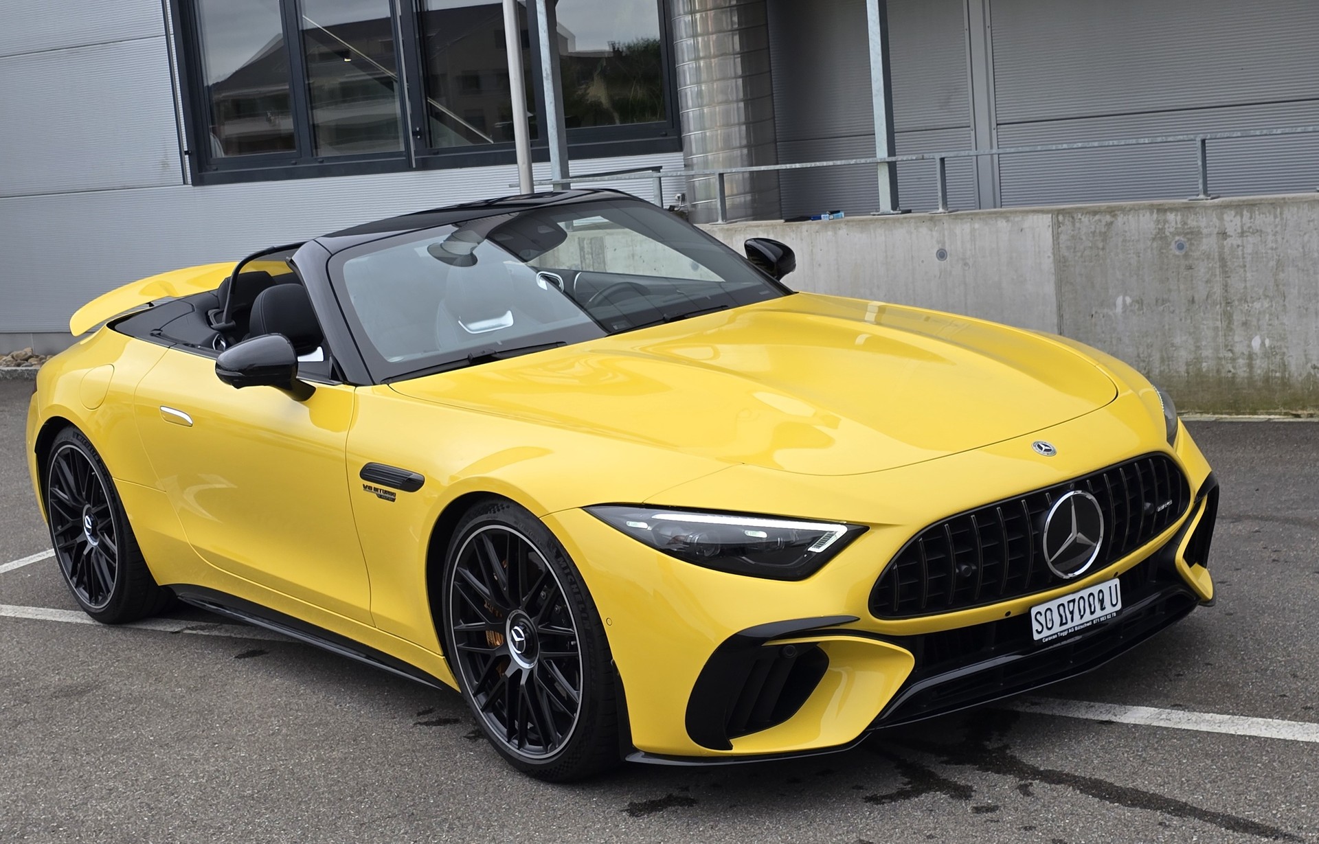 MERCEDES-BENZ AMG SL 63 4M Speedshift MCT-showroom-element-1