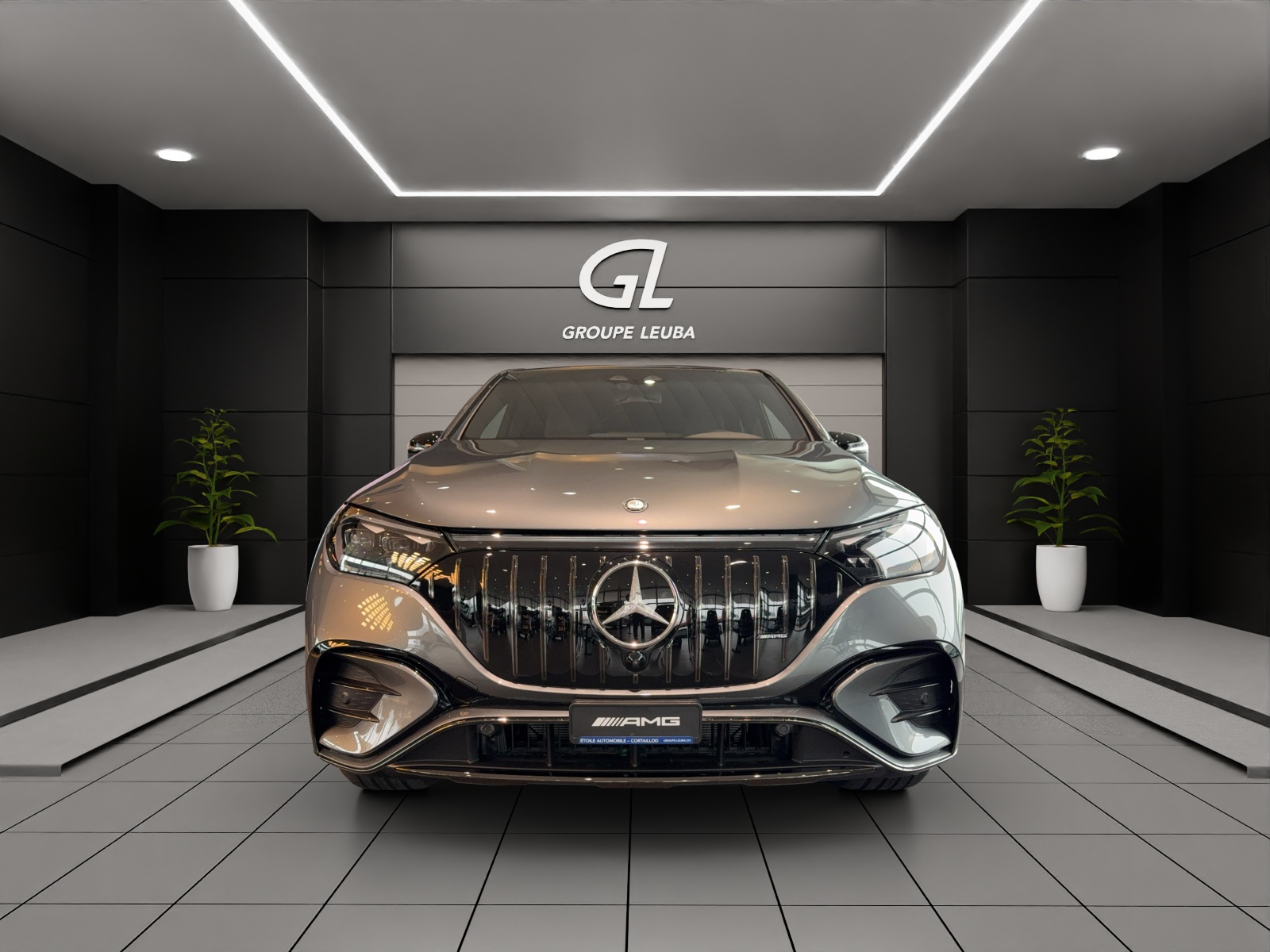 MERCEDES-BENZ EQE SUV AMG 43 4 Matic-showroom-element-1