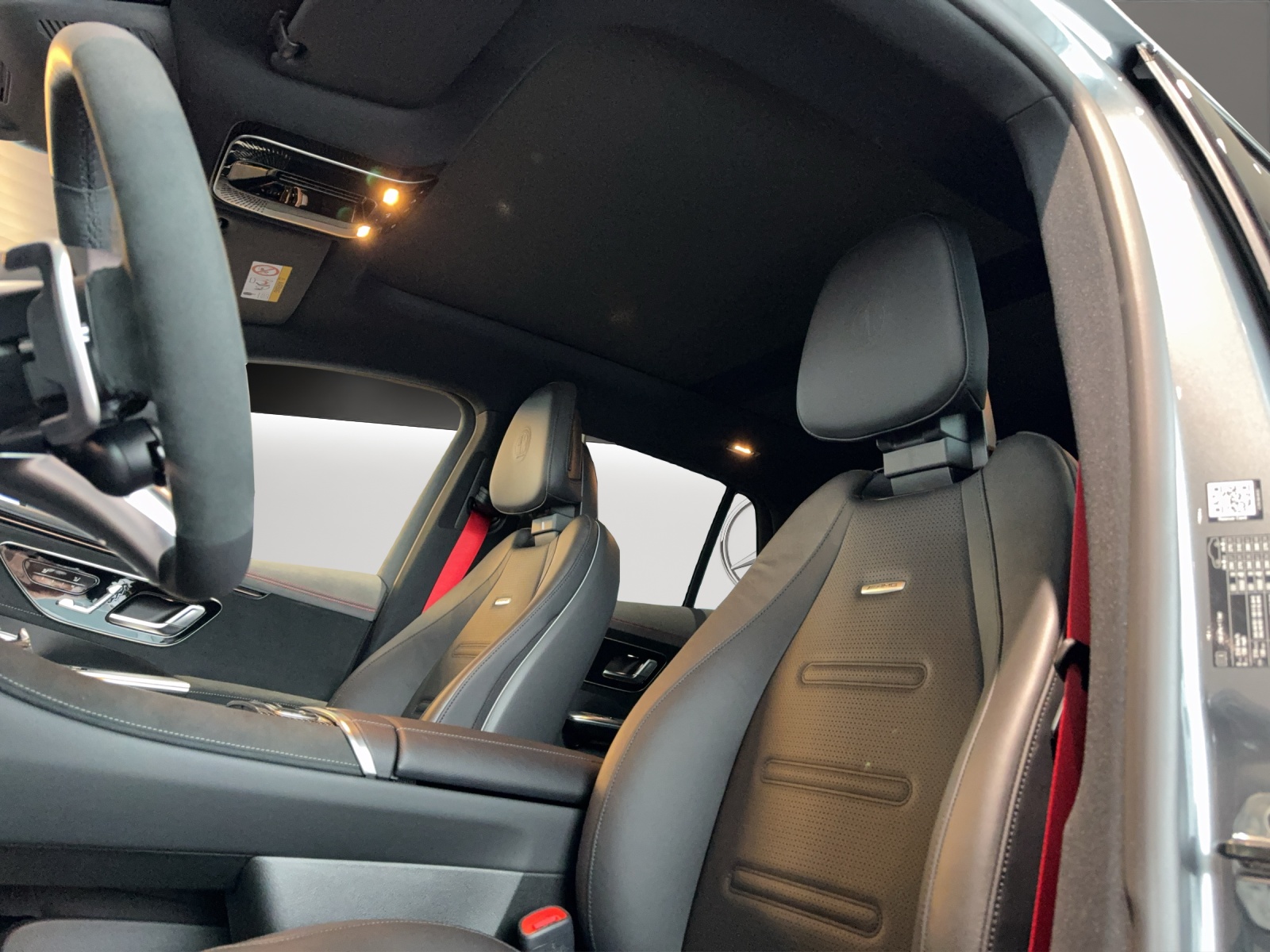 MERCEDES-BENZ EQE SUV AMG 43 4 Matic-image-6