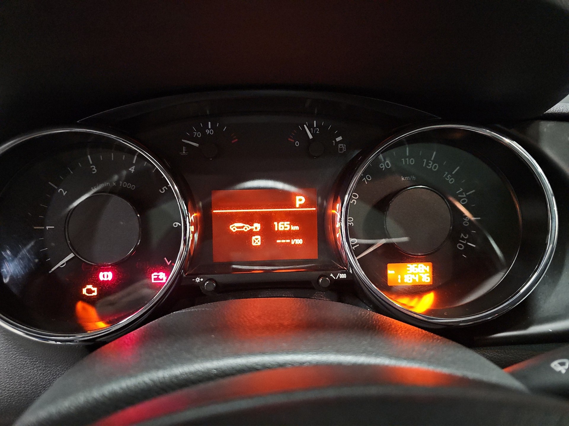 PEUGEOT 3008 1.6 16V T Allure Tiptronic-image-2