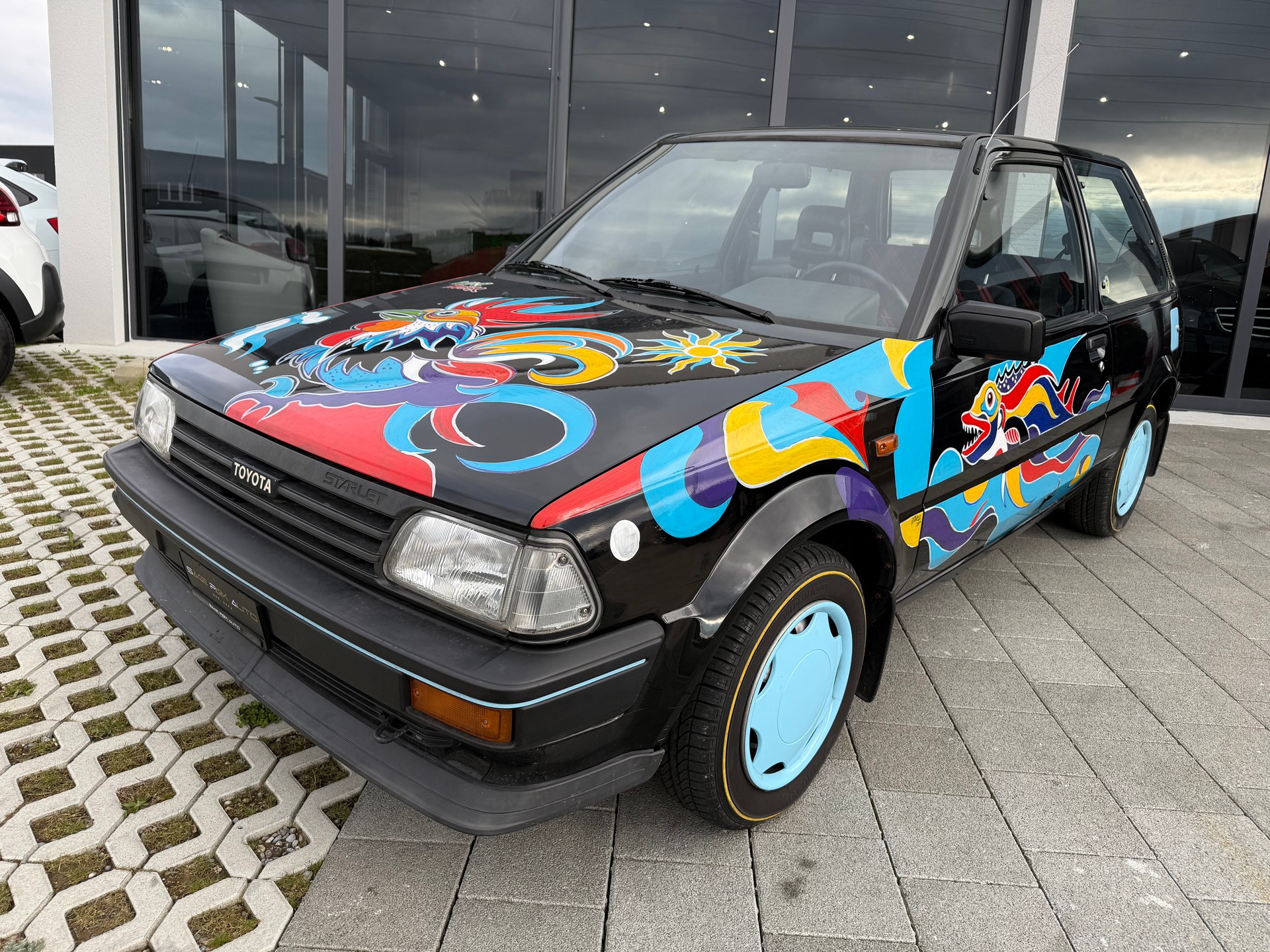TOYOTA Starlet 1300 S-showroom-element-3