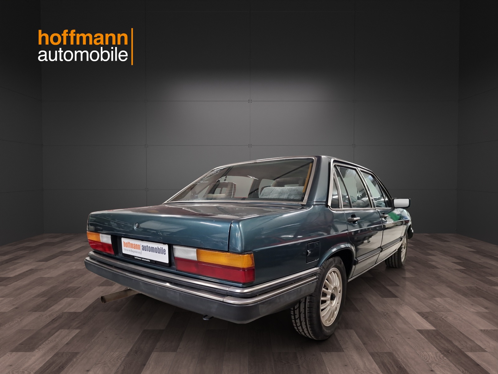 AUDI 200 Turbo 5E-showroom-element-3