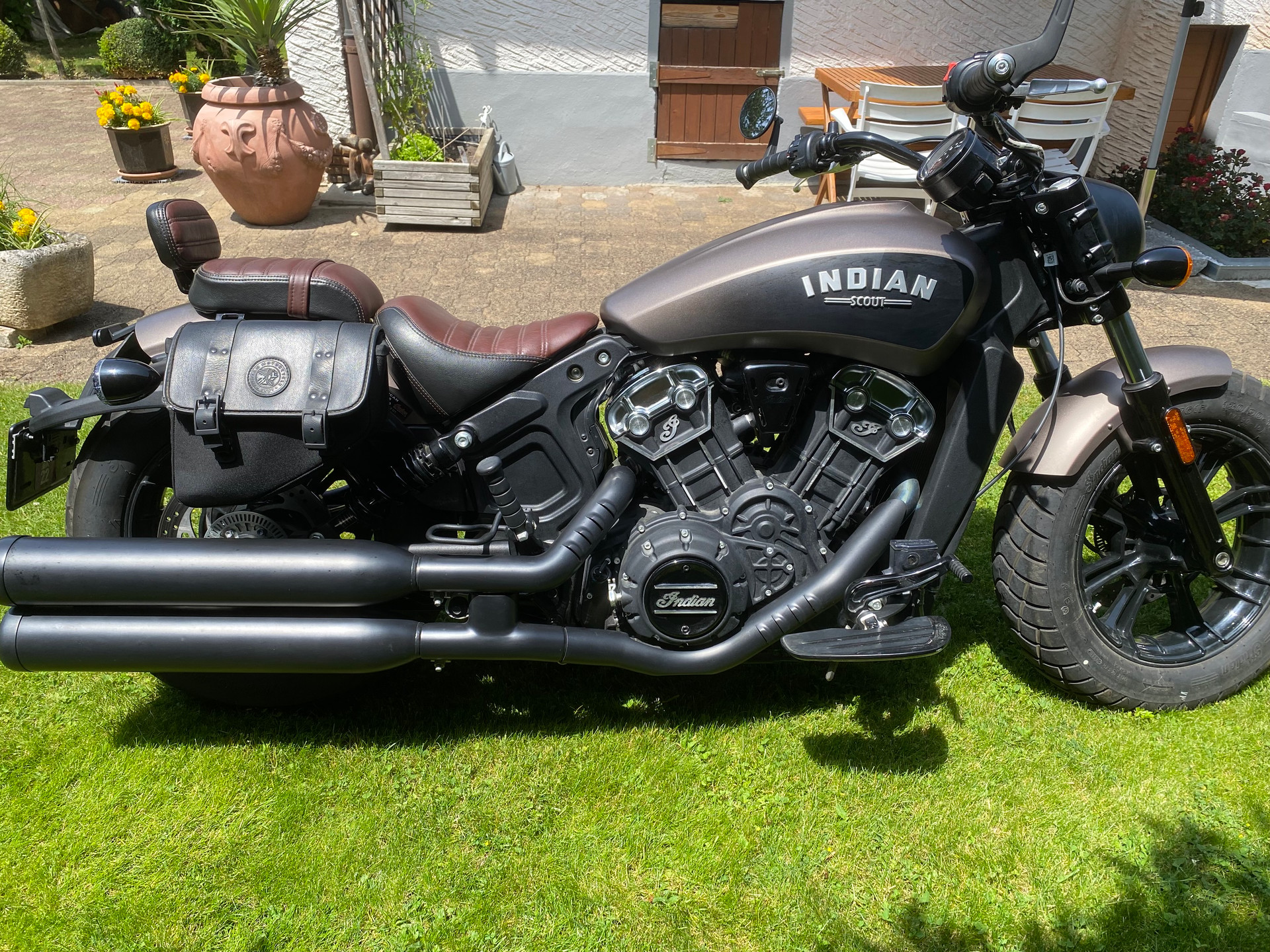 INDIAN Scout Bobber ABS-image-1