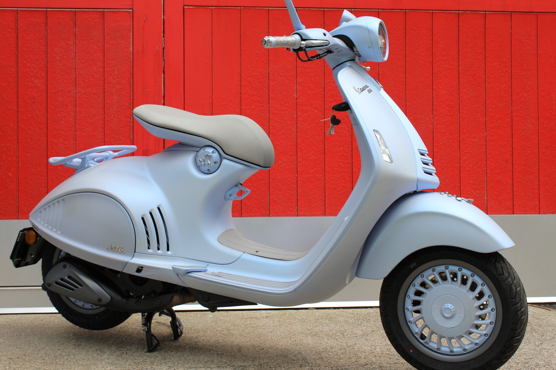 PIAGGIO Vespa 946 125 Snake-image-0