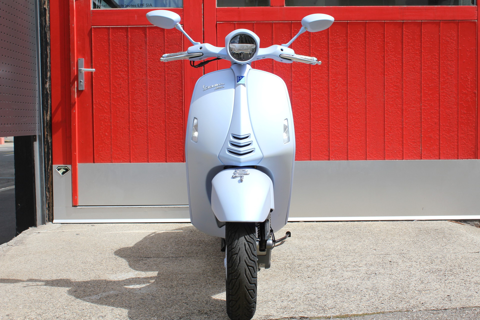 PIAGGIO Vespa 946 125 Snake-image-1