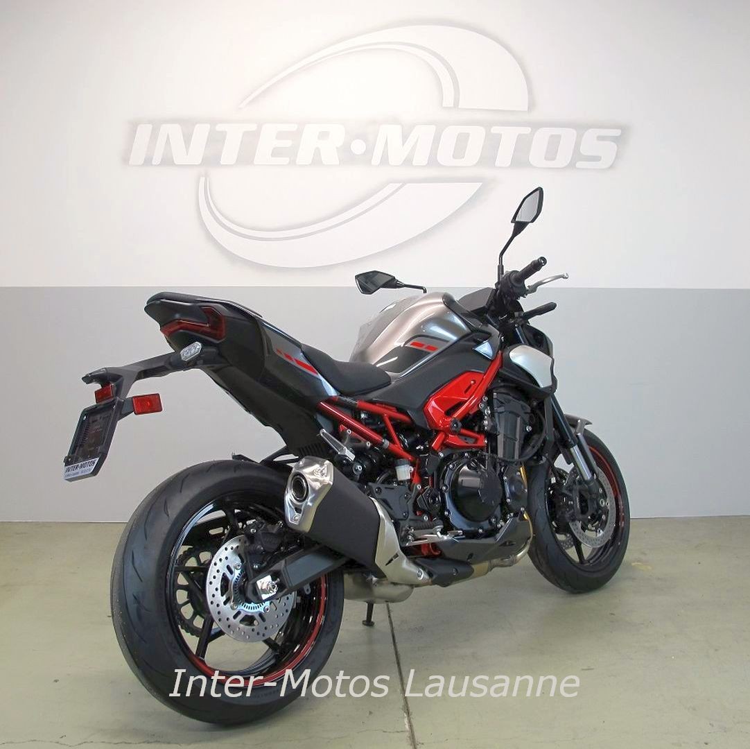 KAWASAKI Z900 MY25-image-5