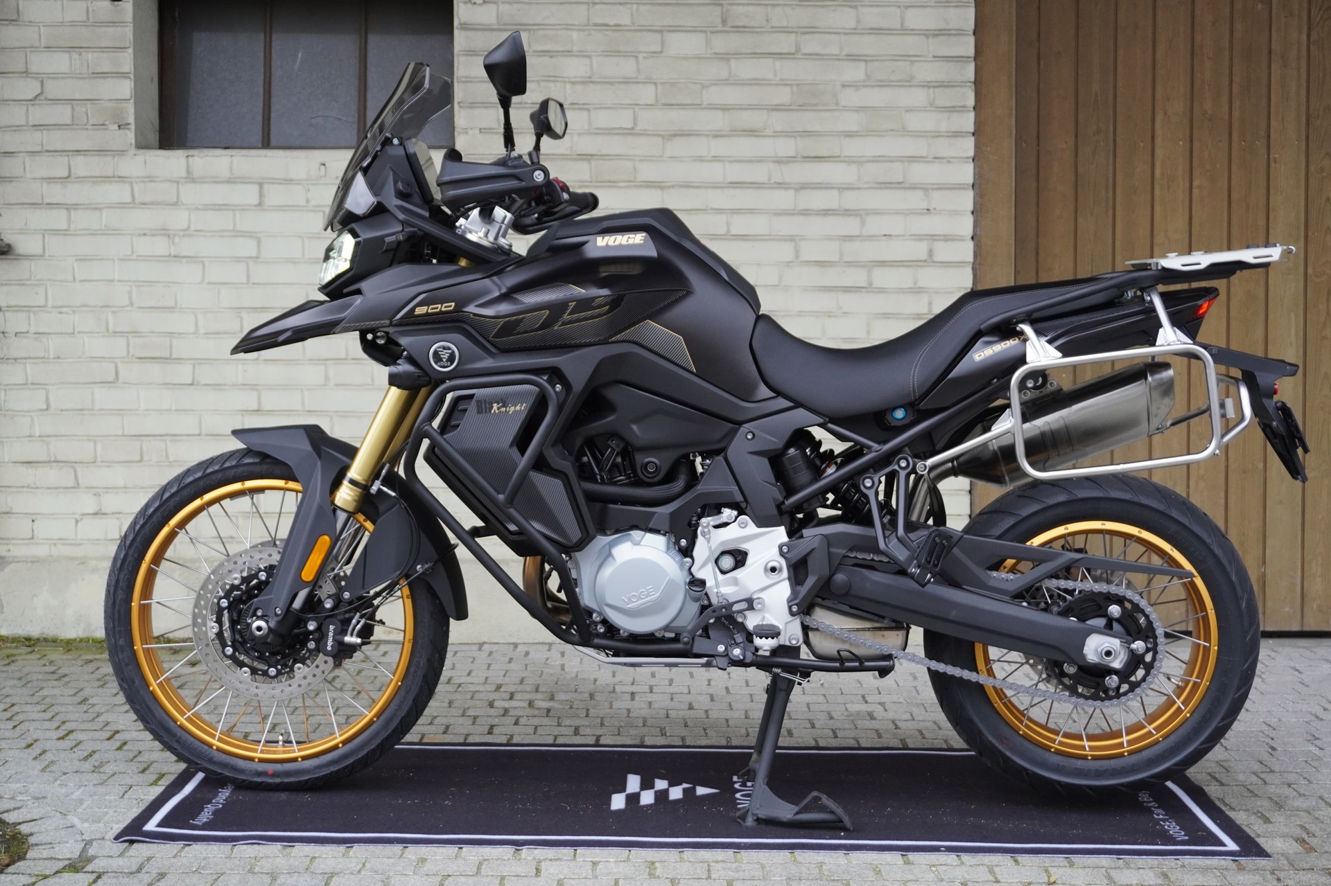 VOGE 35 KW Version 900DSX-image-2