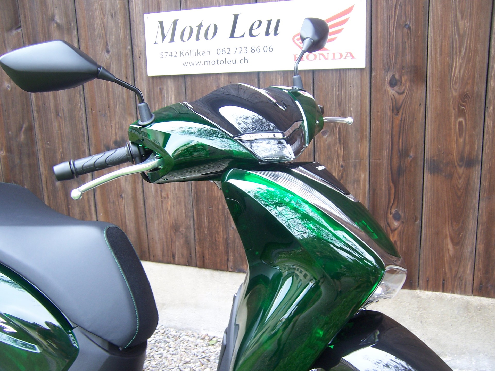 HONDA SH 125 Sporty Vetro-image-11