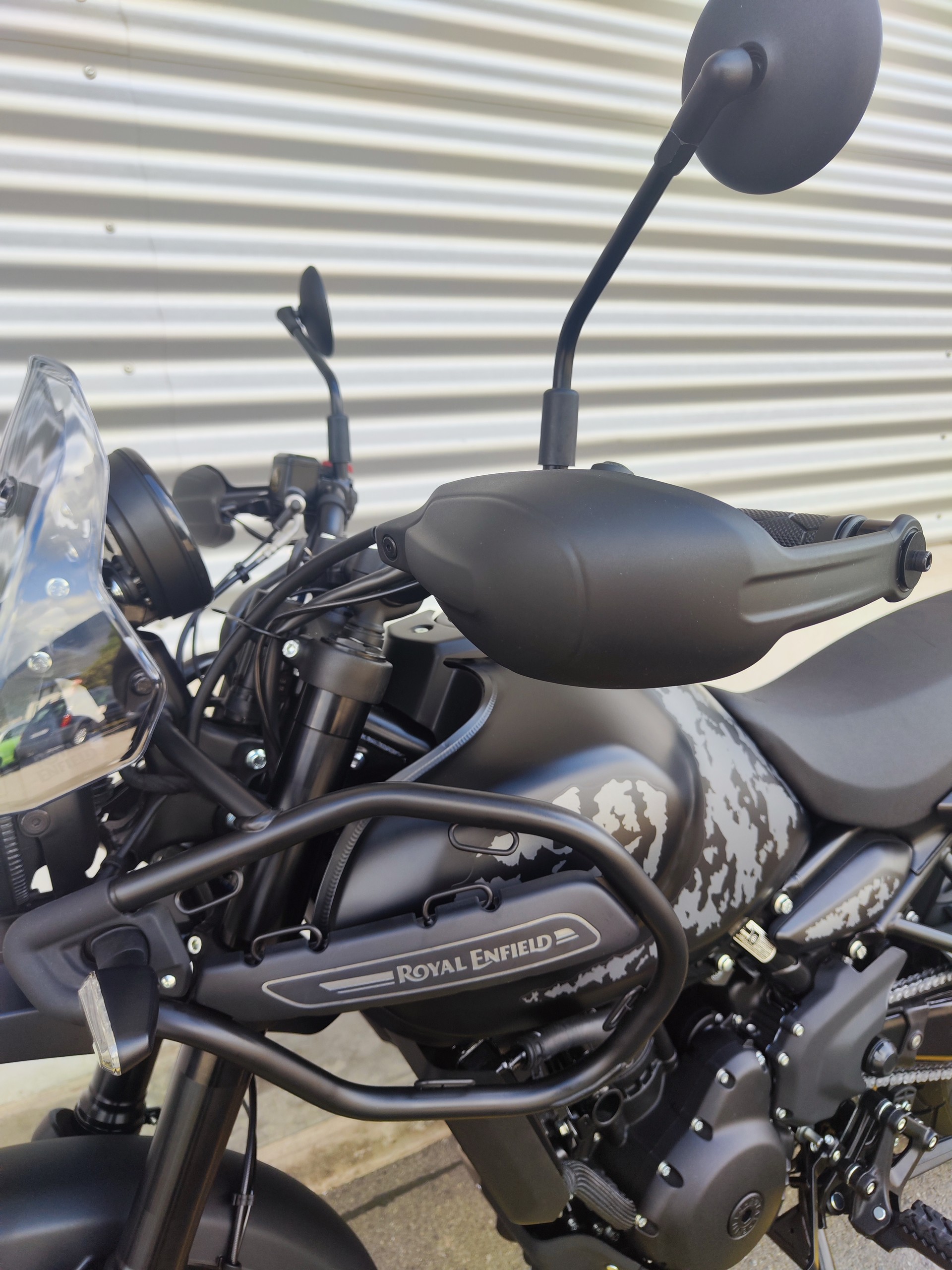 ROYAL ENFIELD Himalayan 452 Tubeless-image-3