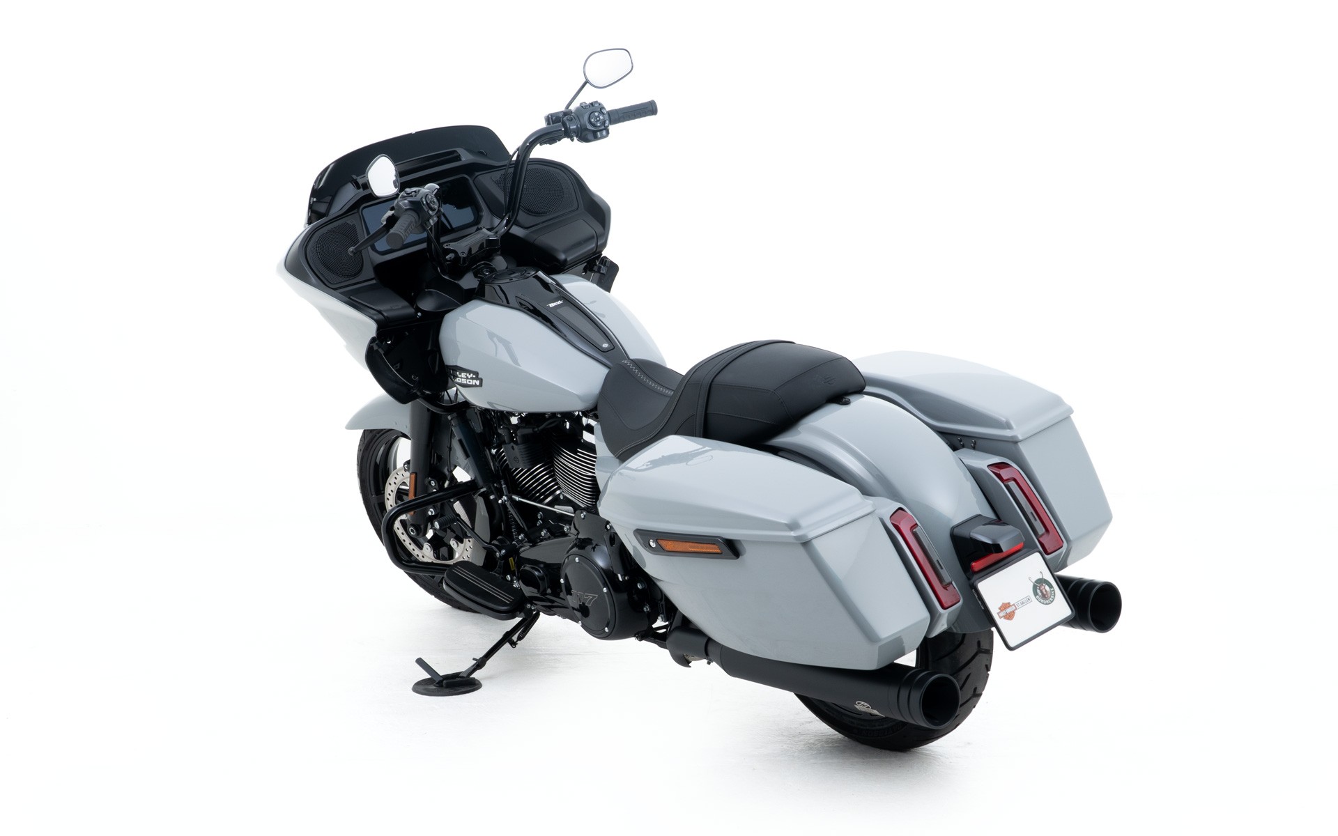 HARLEY-DAVIDSON FLTRX Road Glide Black Finish 117-image-3
