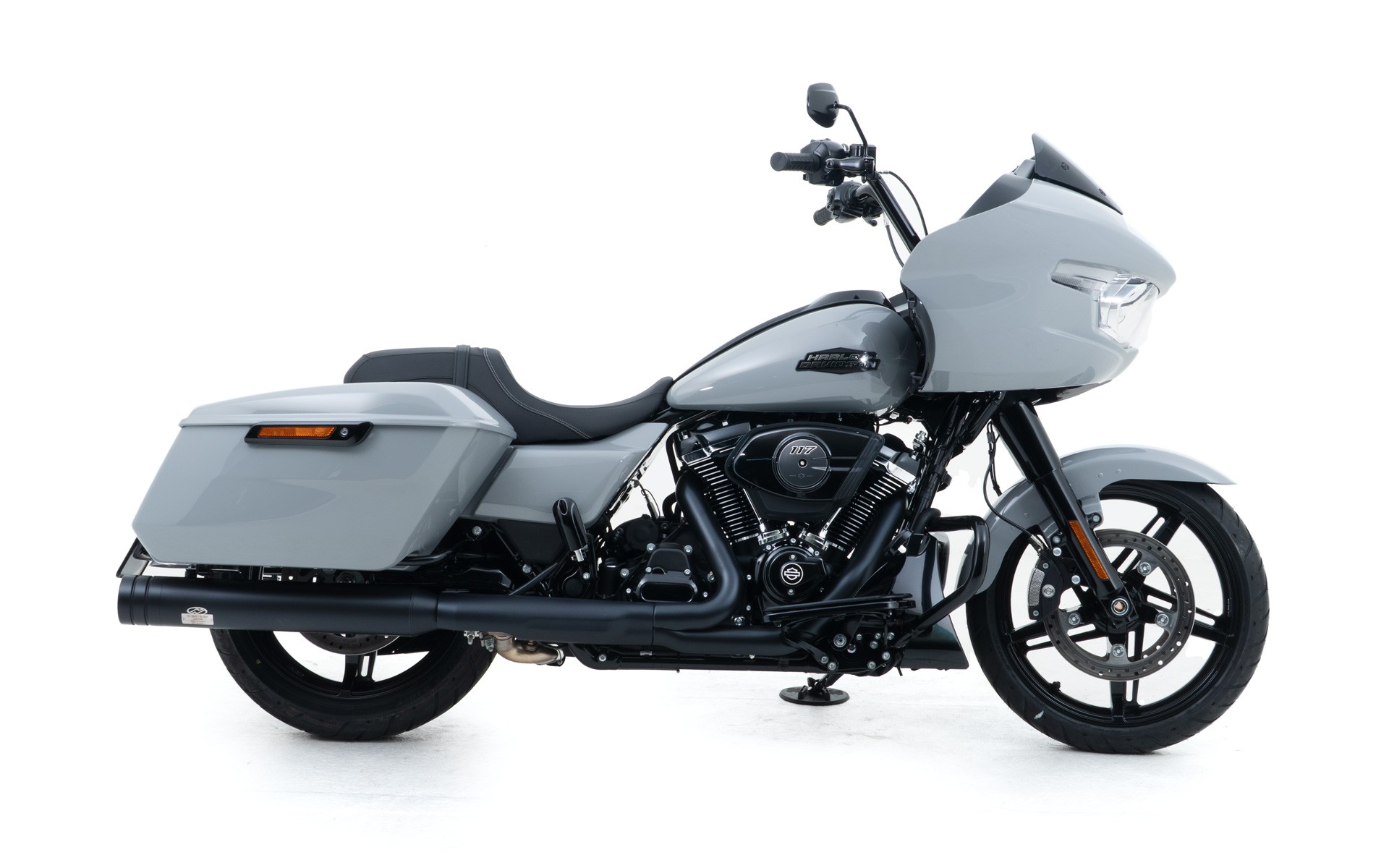 HARLEY-DAVIDSON FLTRX Road Glide Black Finish 117-image-1