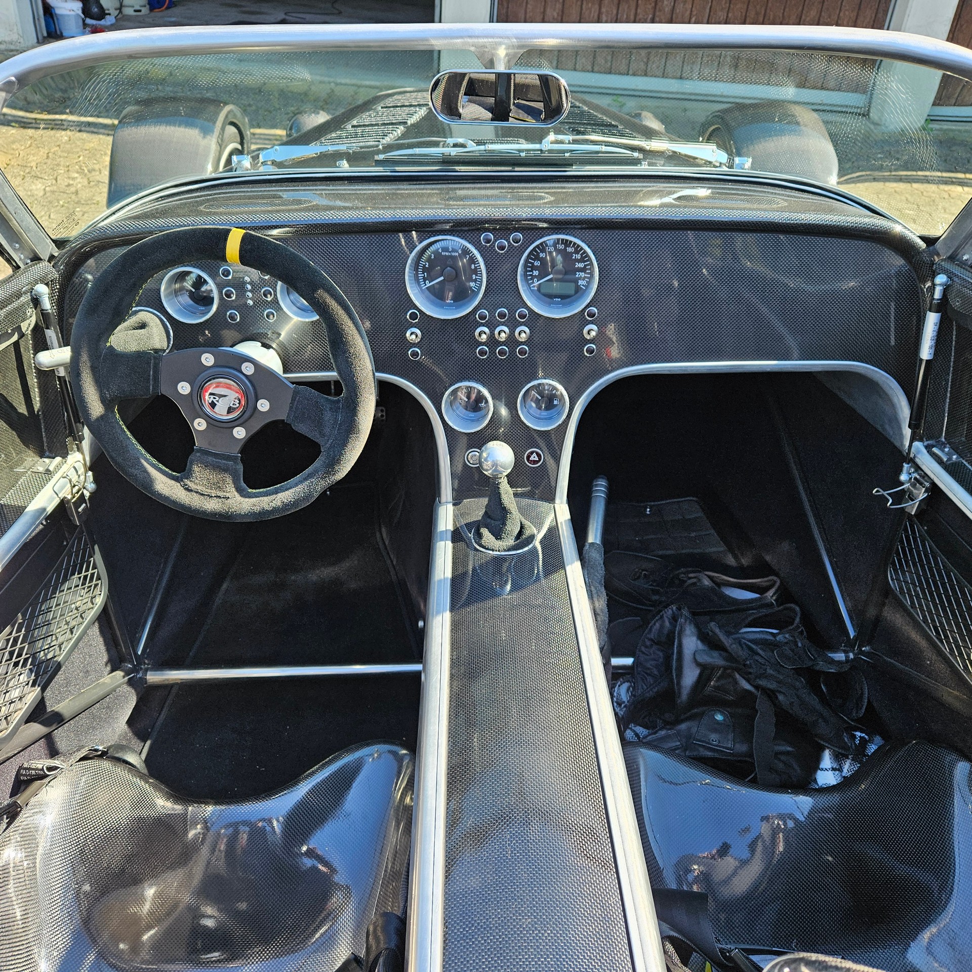 LOTUS RCB H 20-image-4