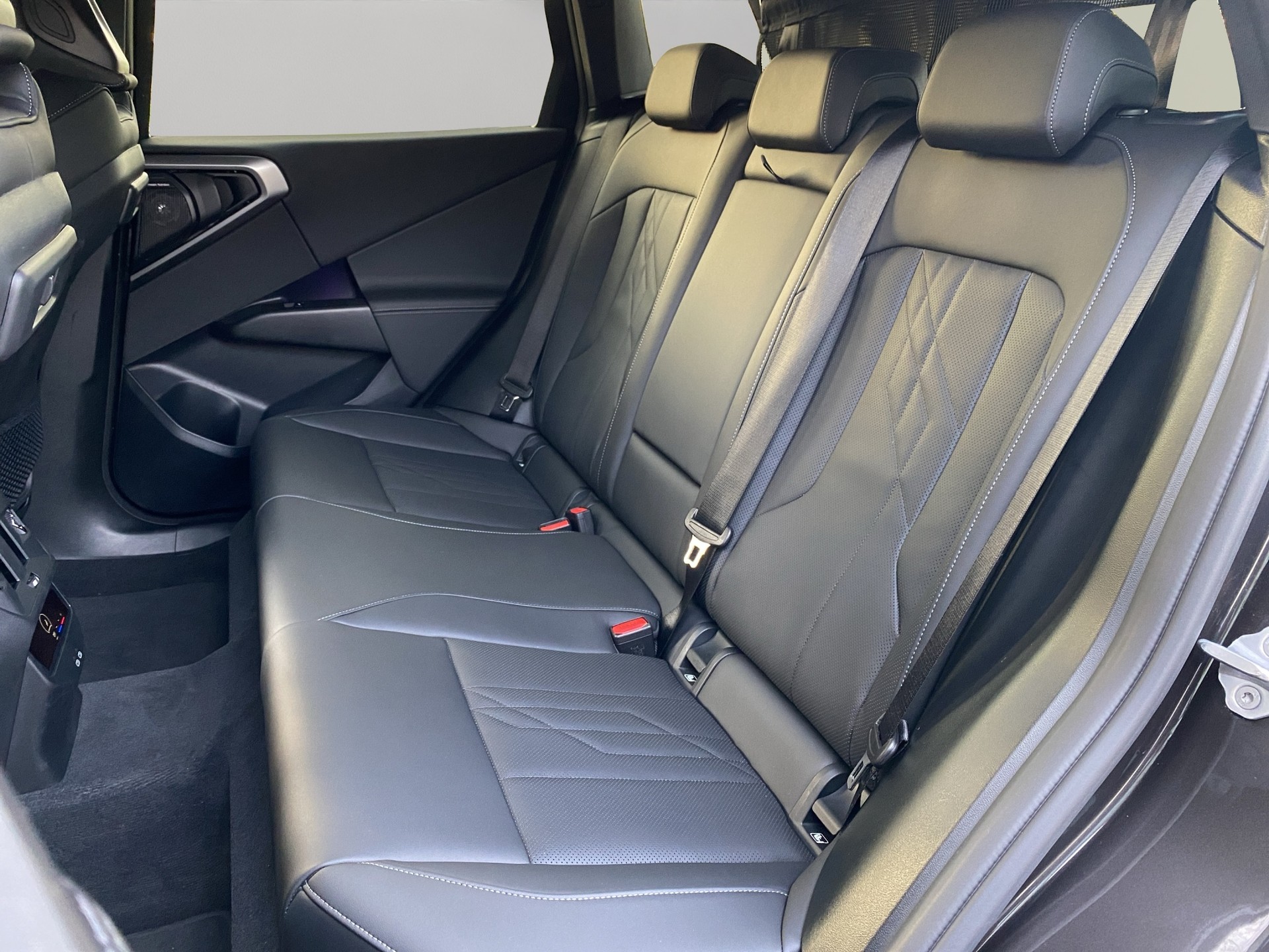 BMW X3 xDrive 30e M Sport-image-19
