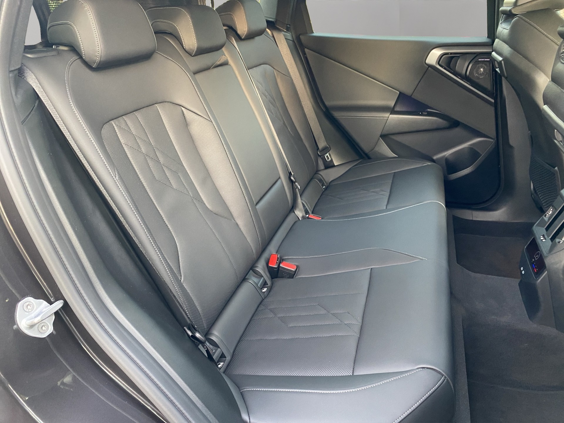 BMW X3 xDrive 30e M Sport-image-22