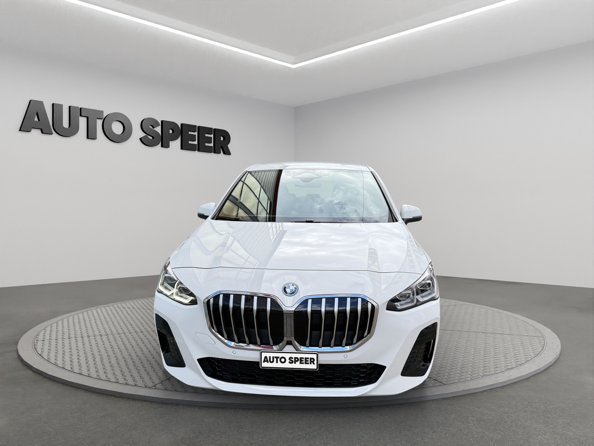 BMW 225e xDrive Active Tourer M Sport-image-4