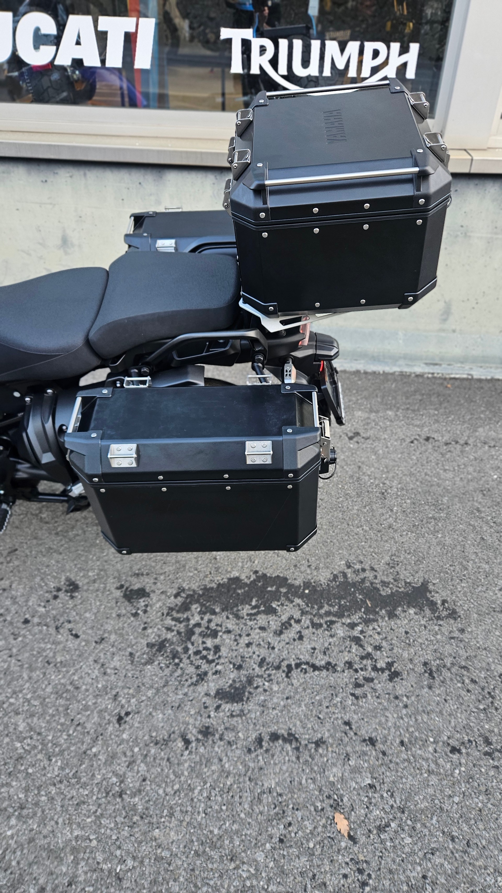 YAMAHA XT 1200 ZE Super Ténéré-image-7