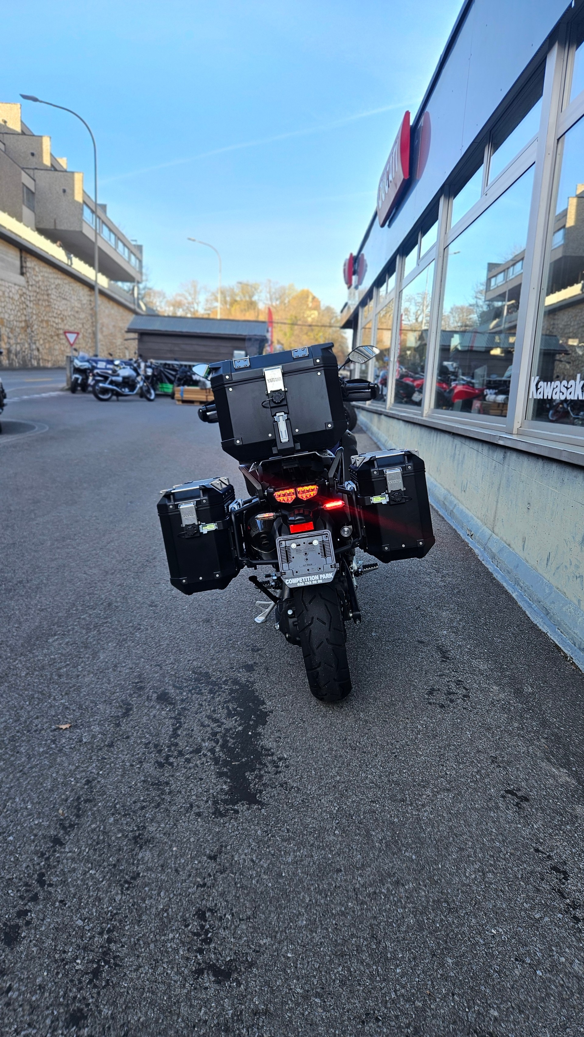 YAMAHA XT 1200 ZE Super Ténéré-image-3