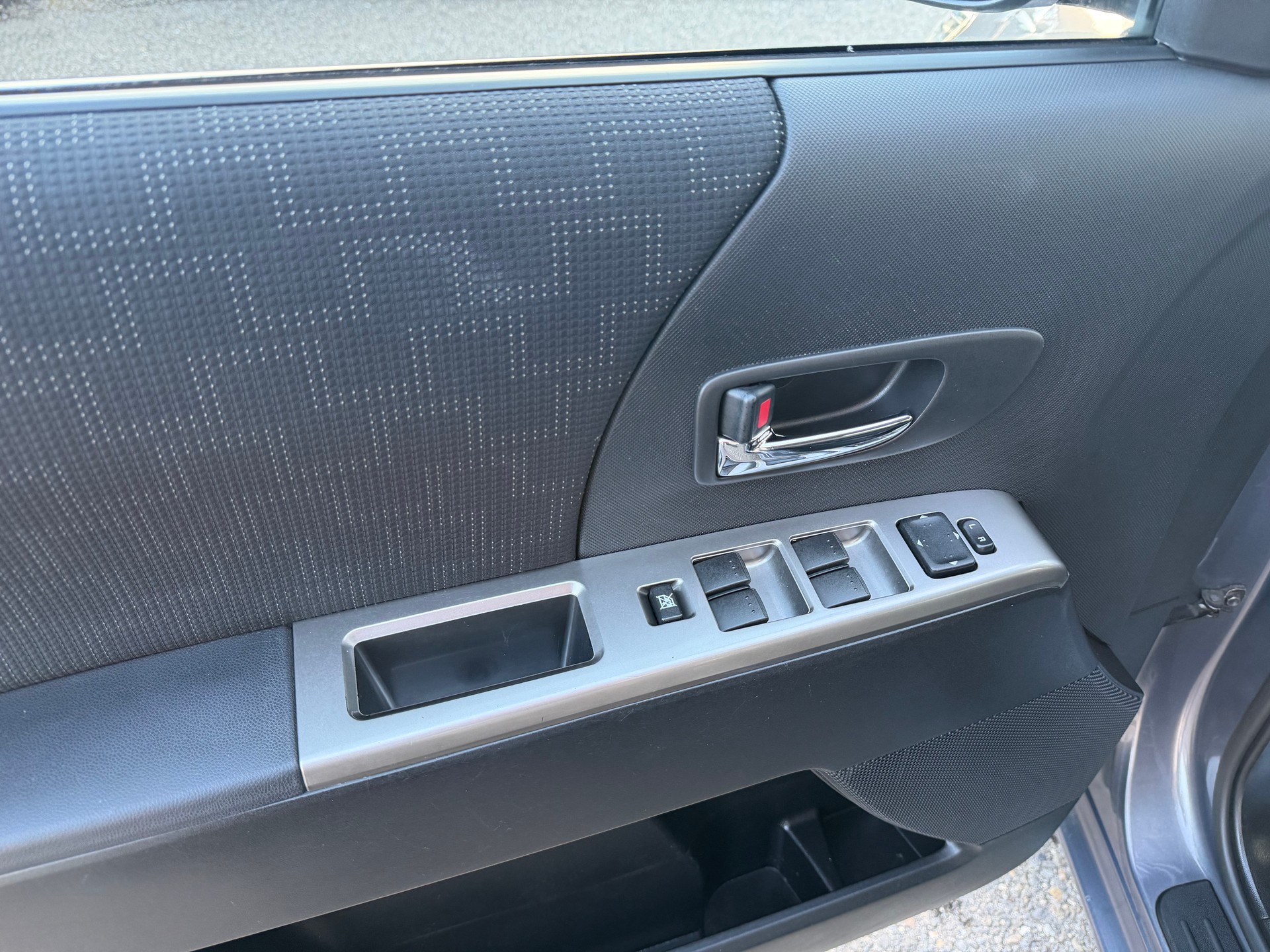 MAZDA 5 2.0 16V Confort-image-5