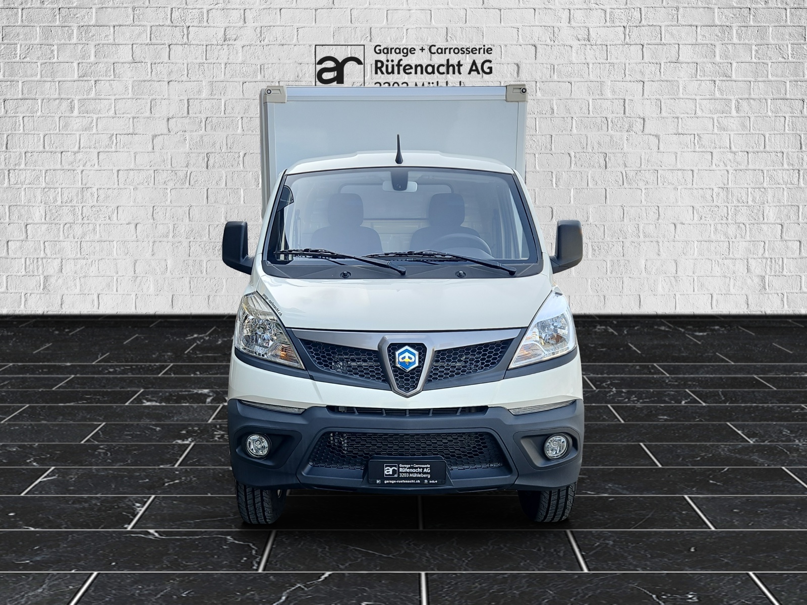 PIAGGIO Porter Kab.-Ch. Lang 1.5 CNG-showroom-element-2