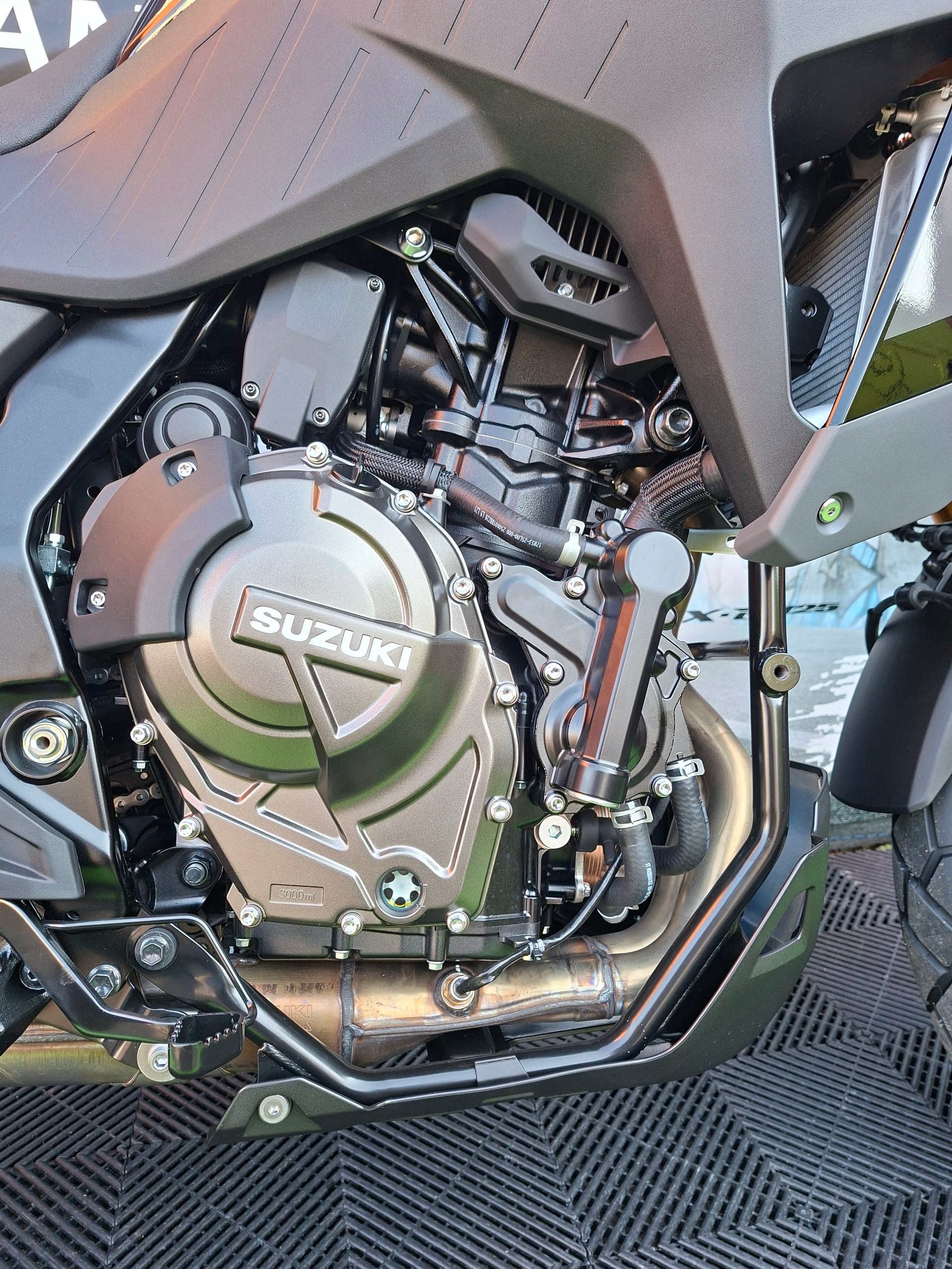 SUZUKI DL 800 DE (35kW)-image-6