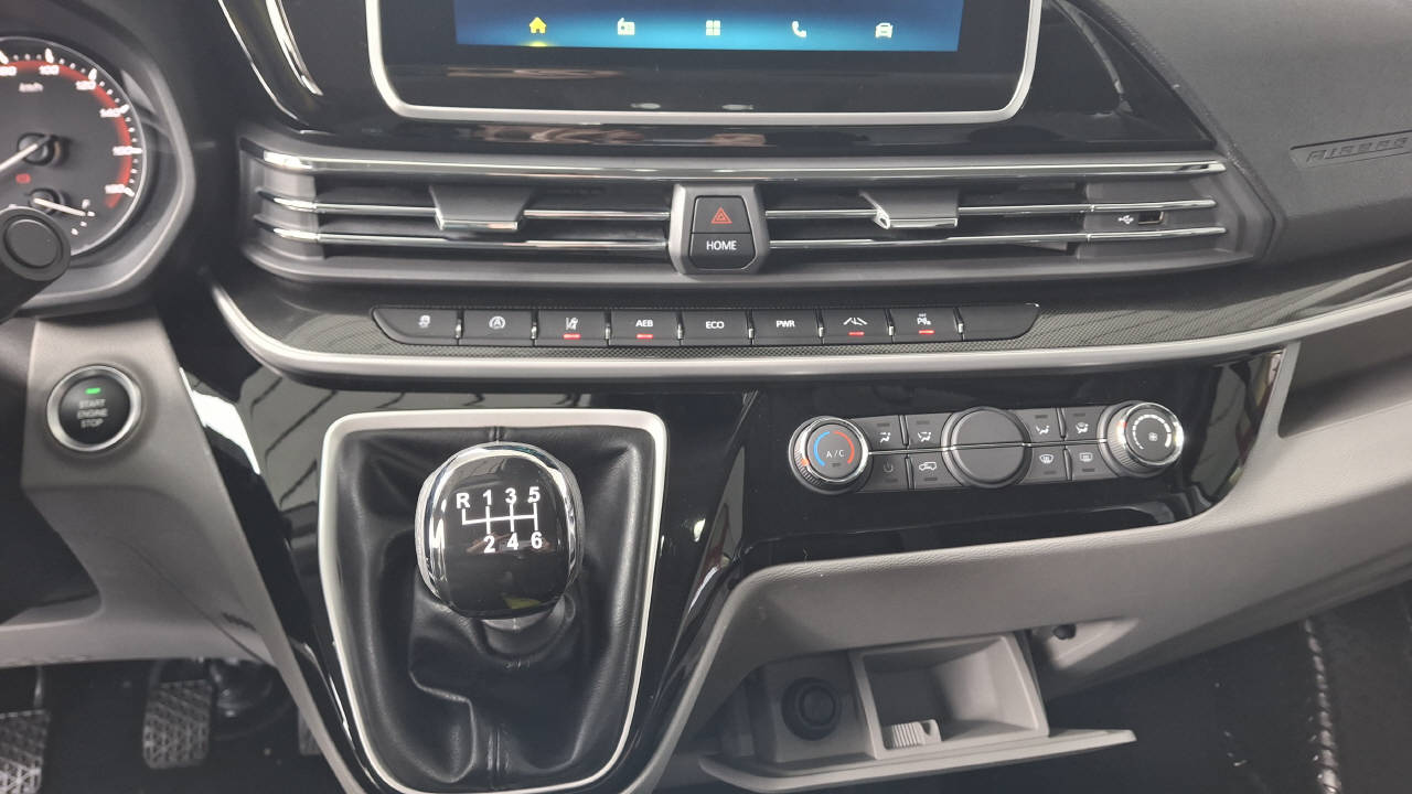 MAXUS Deliver 9 Kaw. L3H2 2.0 TD Luxury-image-14