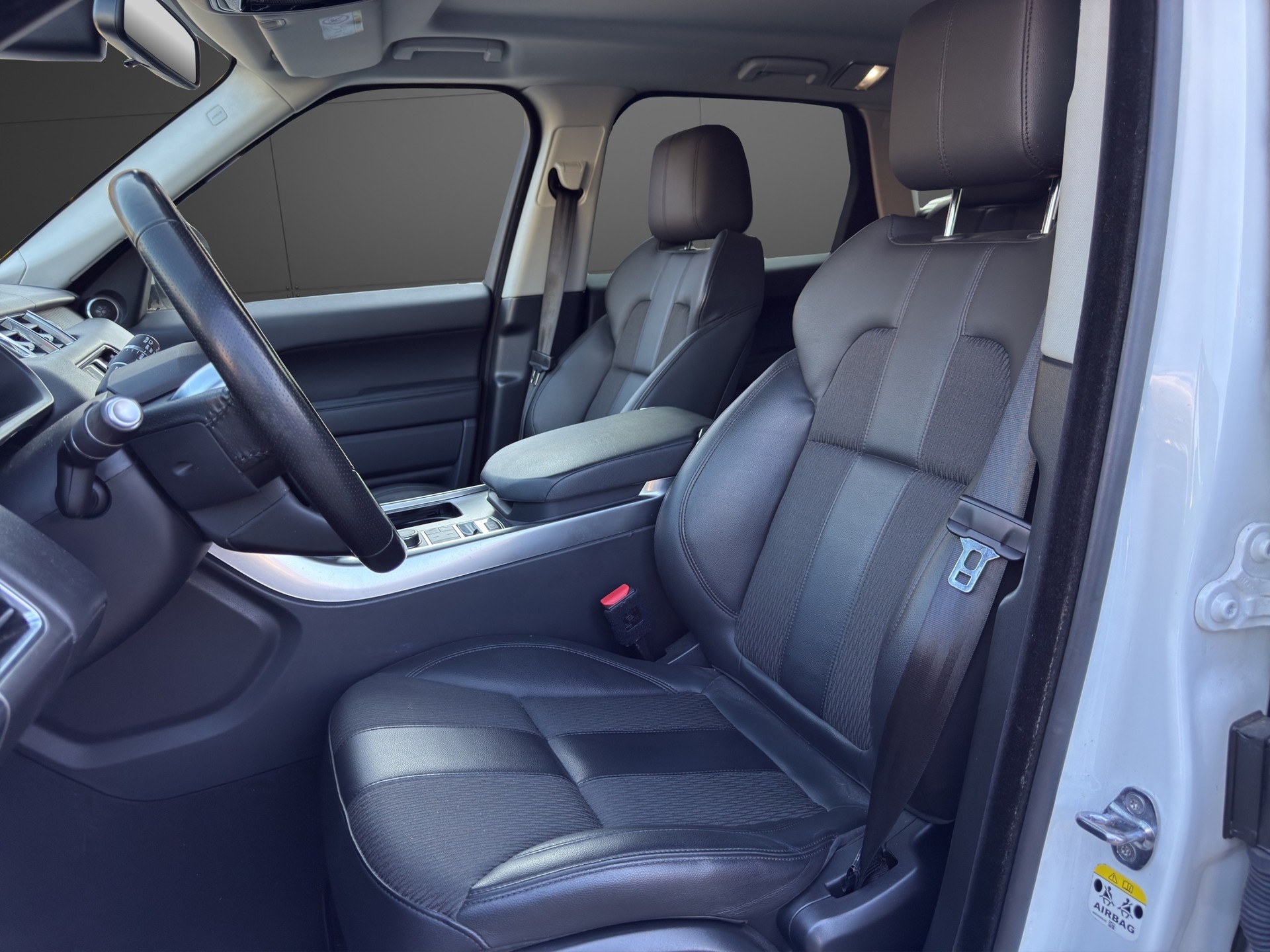 LAND ROVER Range Rover Sport 3.0 TDV6 S Automatic-image-12