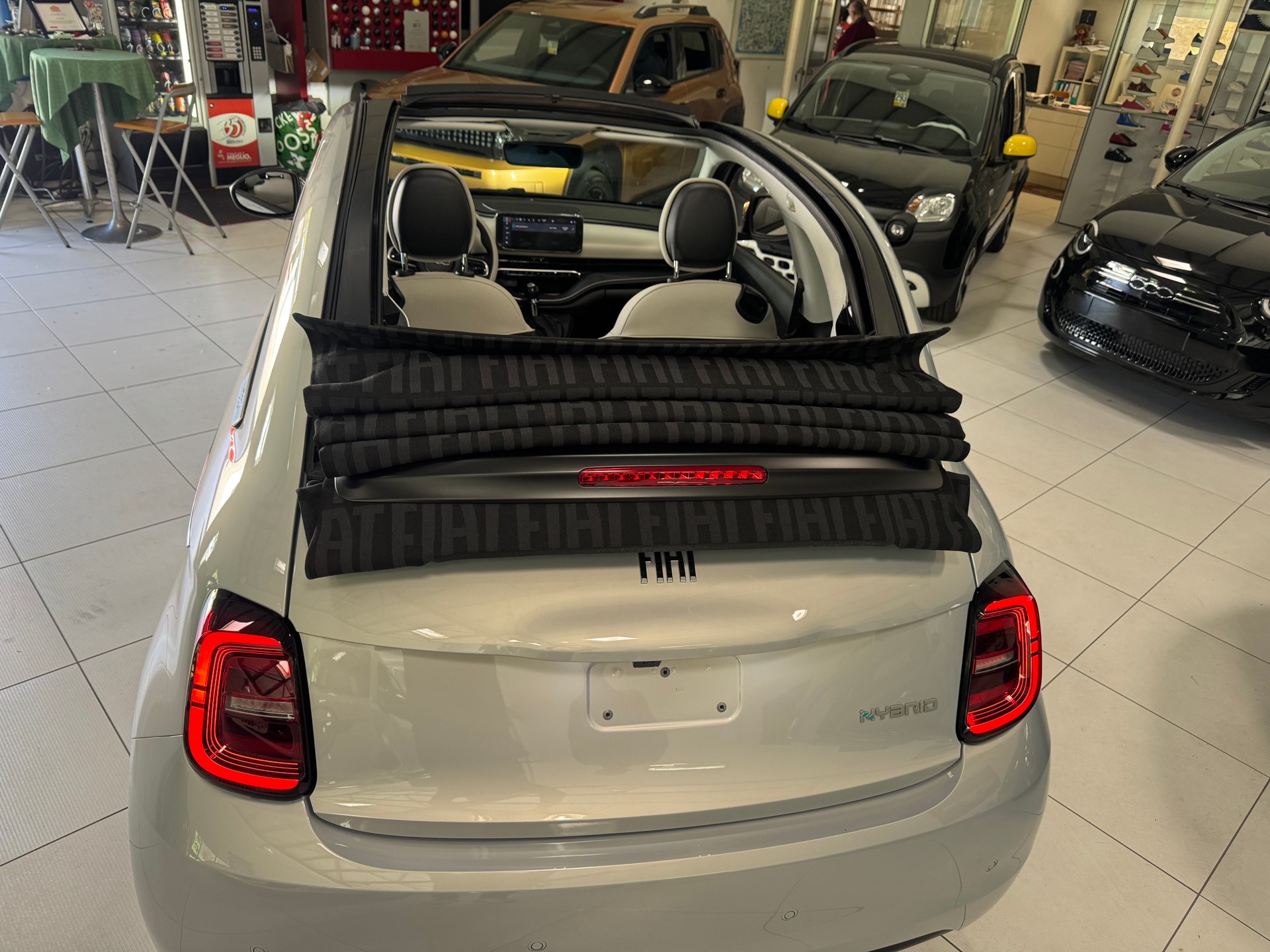 FIAT 500C 1.0 FireFly MHD La Prima-image-1
