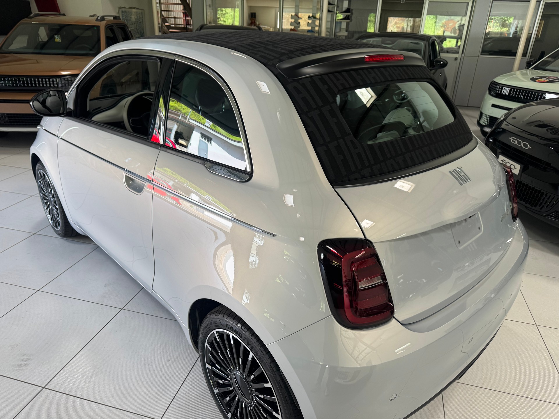 FIAT 500C 1.0 FireFly MHD La Prima-image-5