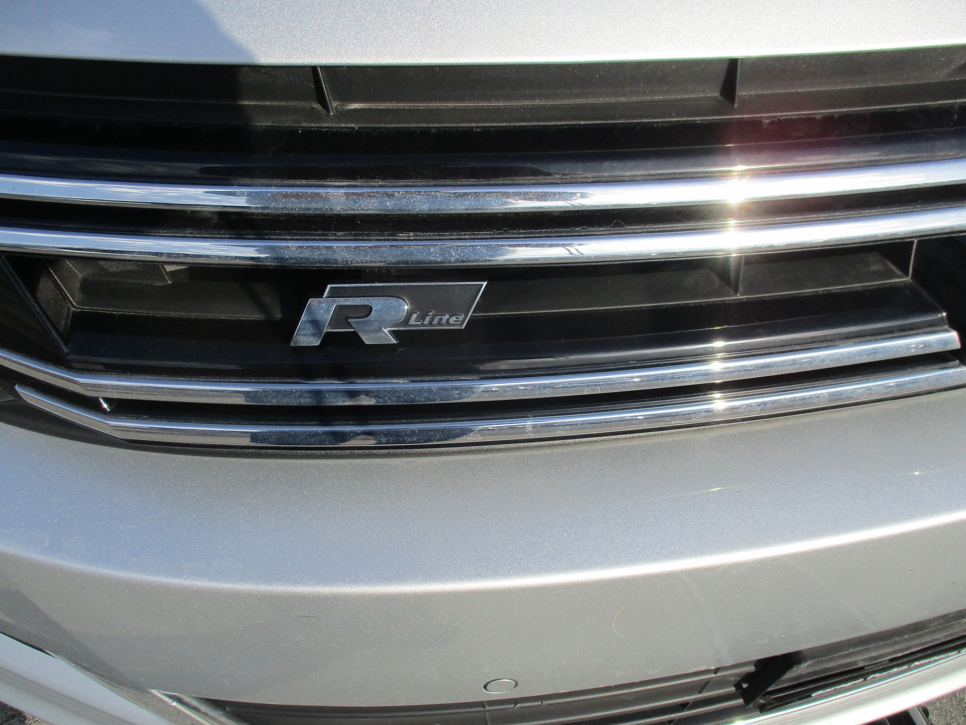 VW Tiguan 2.0 TSI R-Line Design 4Motion DSG-image-9