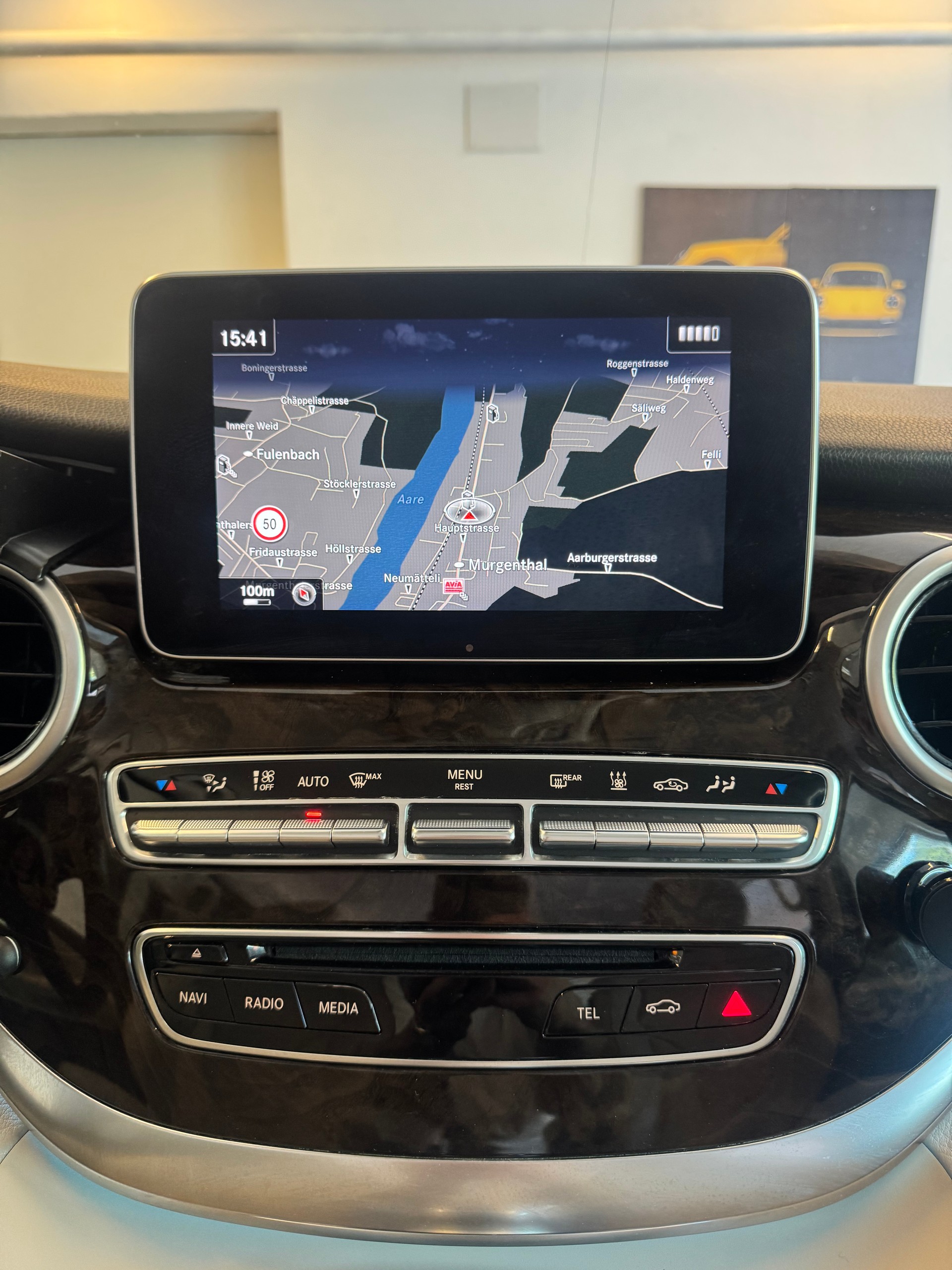 MERCEDES-BENZ V 250 d Avantgarde lang 7G-Tronic *7 Plätzer *CH-Fahrzeug*-image-18