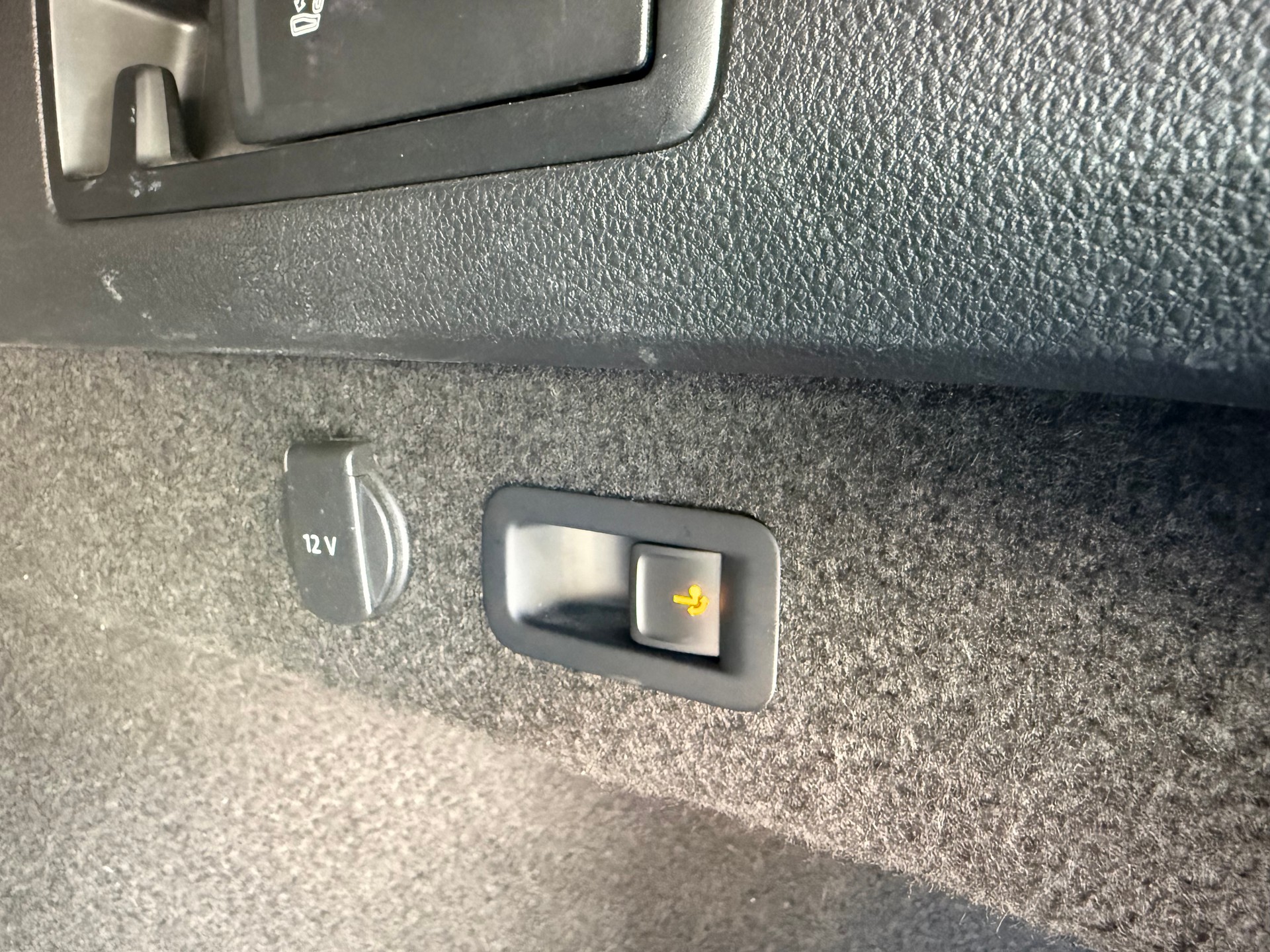 VW Passat Variant 1.5 TSI EVO Business DSG-image-13