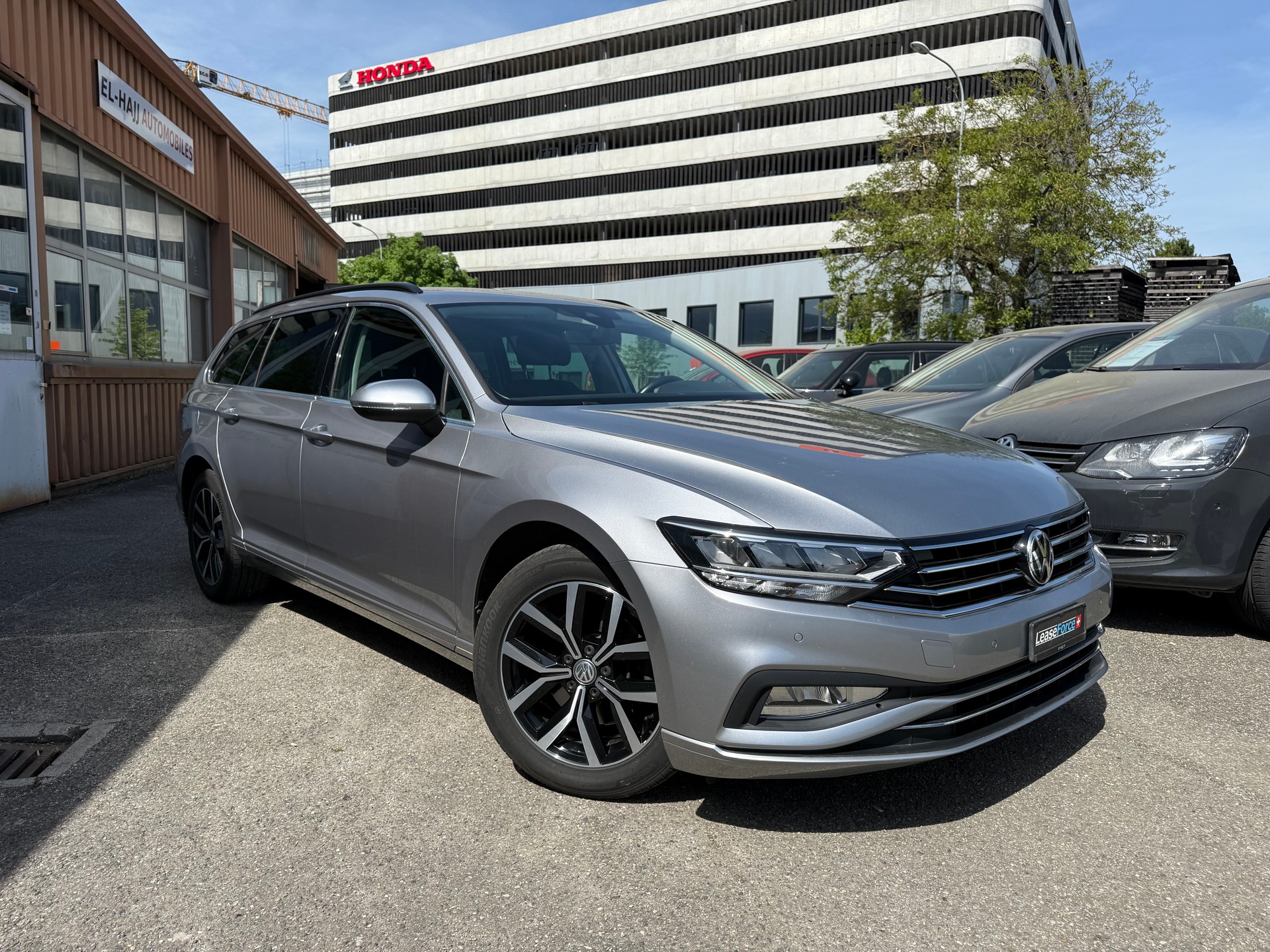 VW Passat Variant 1.5 TSI EVO Business DSG-image-1