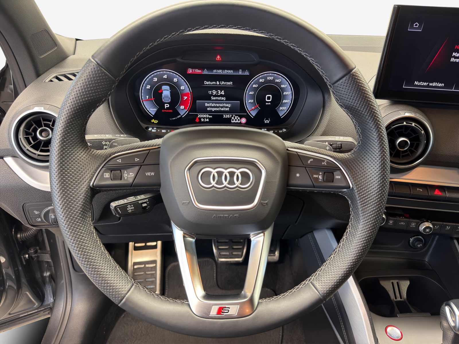 AUDI SQ2 TFSI quattro S-tronic-image-9