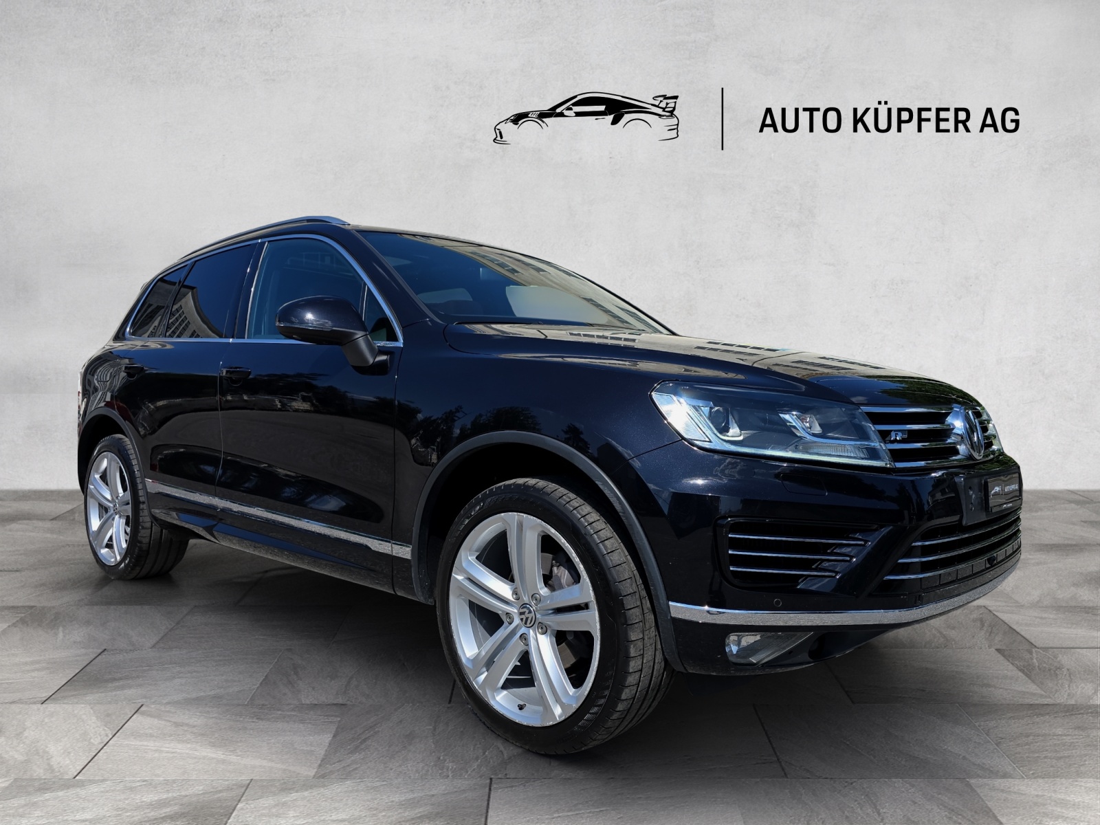 VW Touareg 3.0 TDI BMT Terrain Tech R-Line EXCLUSIVE Peak (Mit Sperren!)-showroom-element-1