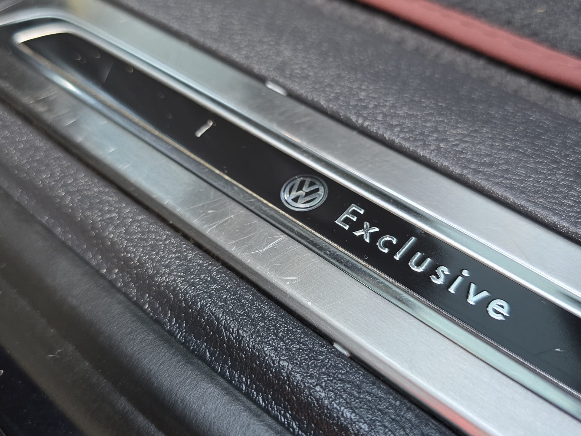 VW Touareg 3.0 TDI BMT Terrain Tech R-Line EXCLUSIVE Peak (Mit Sperren!)-image-16