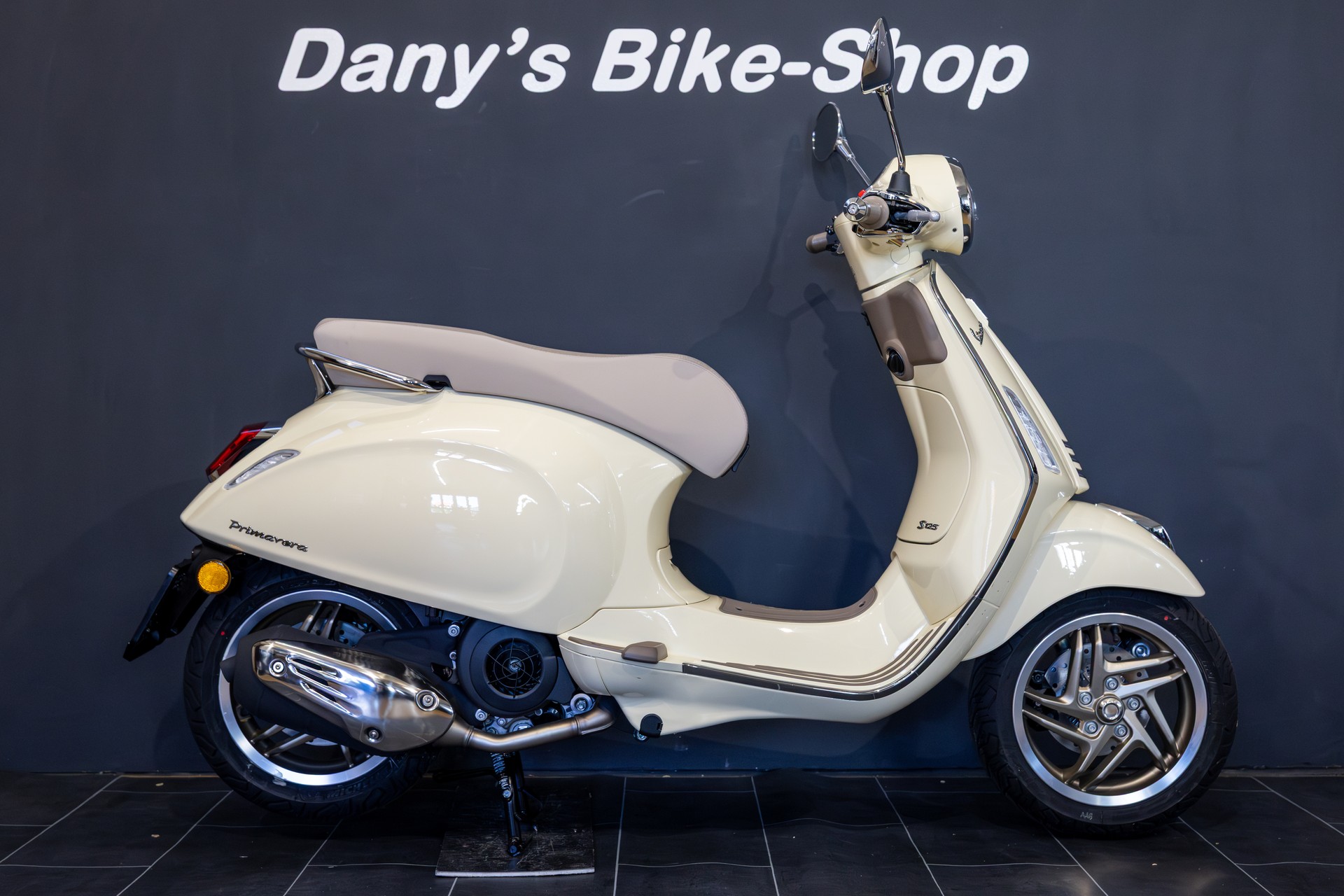 PIAGGIO Vespa Primavera 125 S E5+ MY26 (4 Jahre Garantie)-image-0