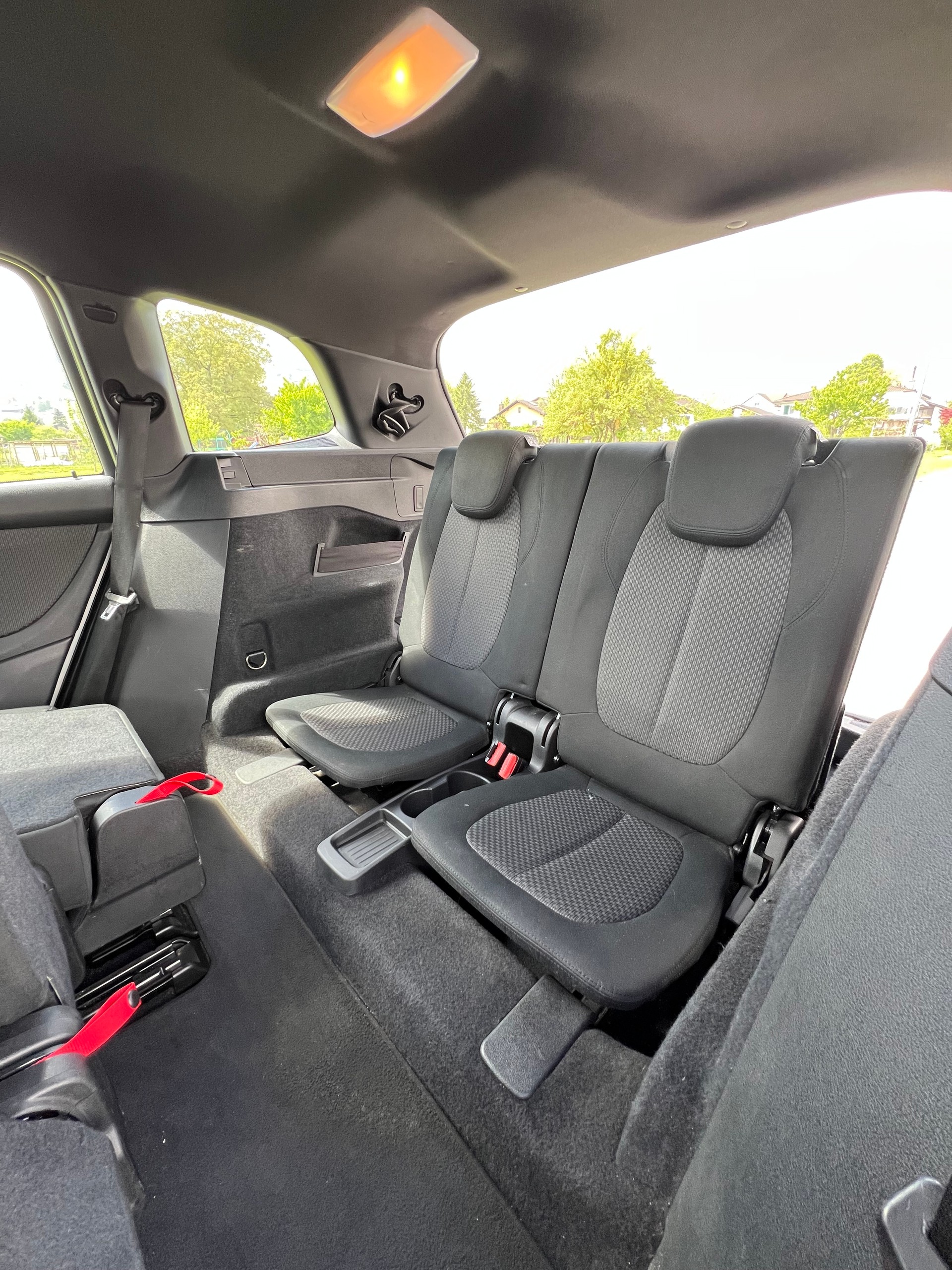 BMW 218d Gran Tourer Steptronic 7-Plätzer (CHF 149.15/Monat)-image-11