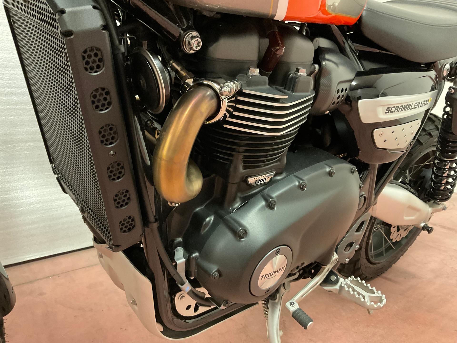 TRIUMPH Scrambler 1200 XE Special Edition-image-13