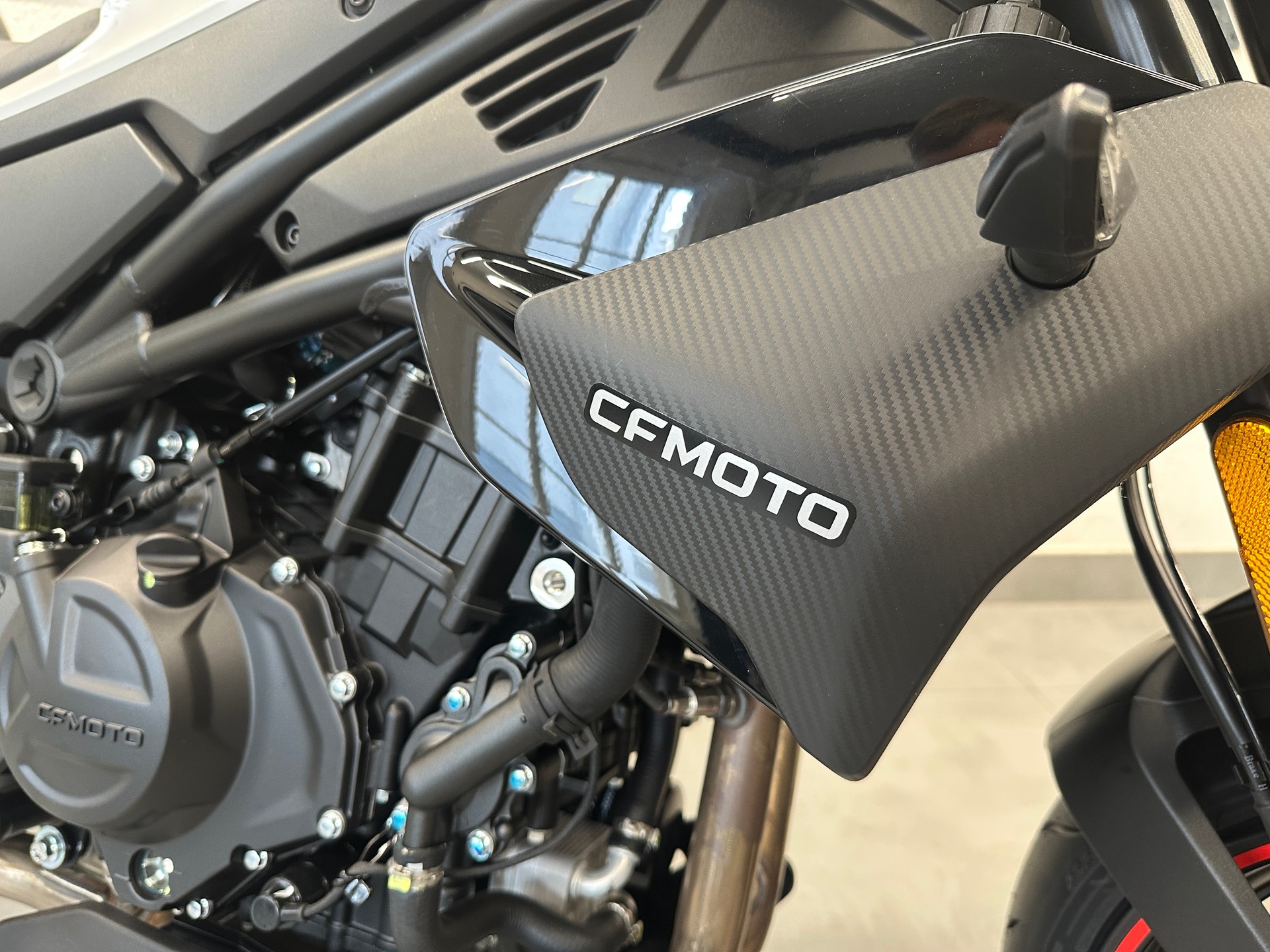 CF MOTO 450 NK | Ab Lager lieferbar | Neu | Naked Bike | A2 | Garantie-image-9