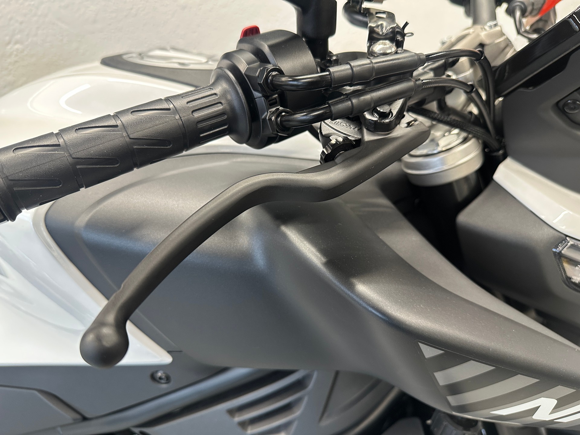 CF MOTO 450 NK | Ab Lager lieferbar | Neu | Naked Bike | A2 | Garantie-image-10