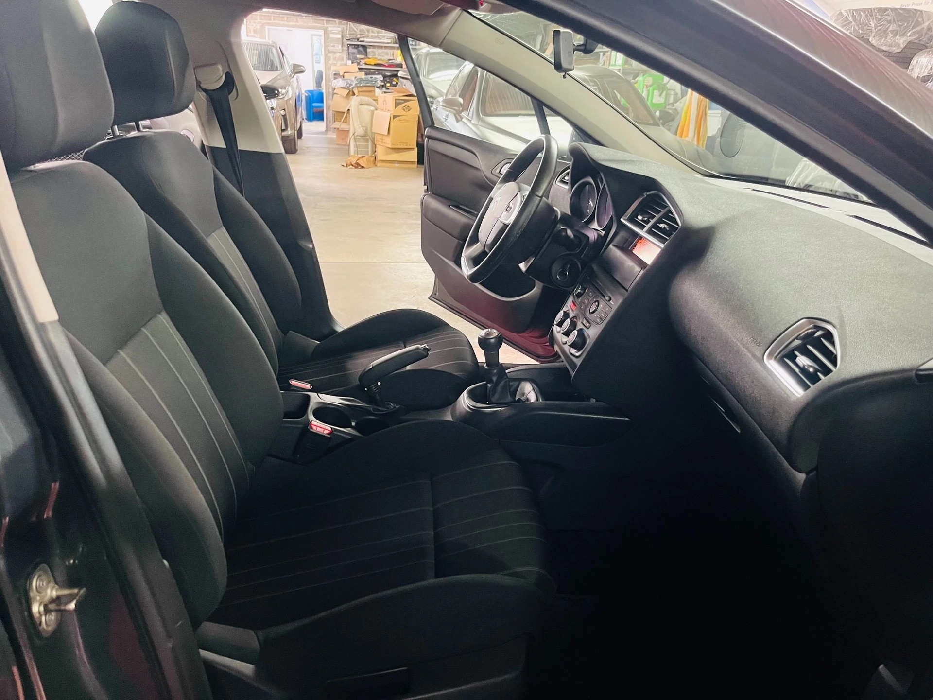 CITROEN C4 Berline 1.4 VTi Tonic-image-7