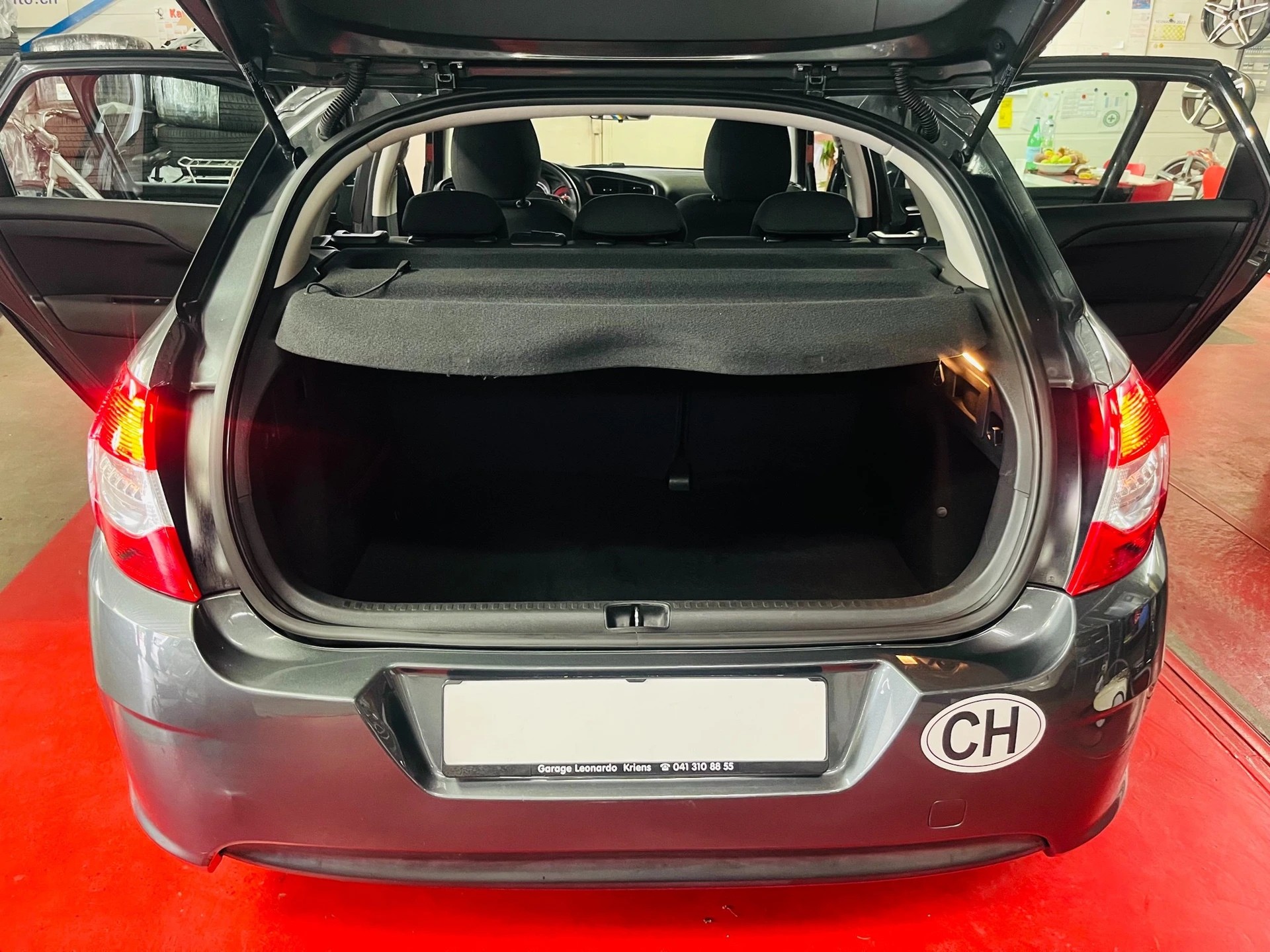 CITROEN C4 Berline 1.4 VTi Tonic-image-9