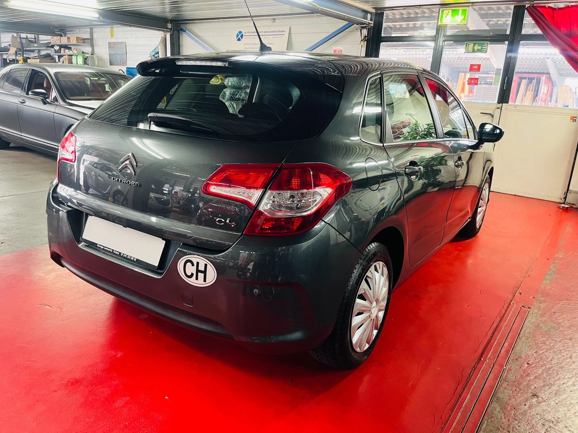 CITROEN C4 Berline 1.4 VTi Tonic-image-1