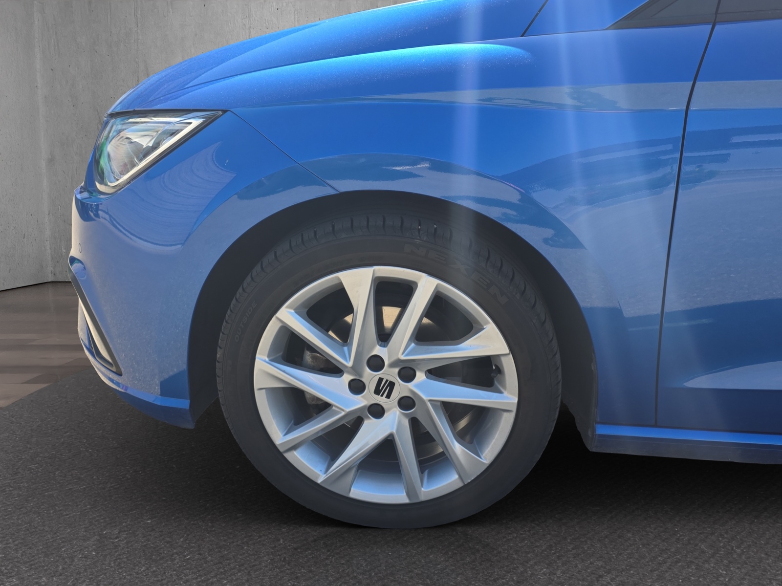 SEAT Ibiza 1.0 EcoTSI Hola FR-image-14